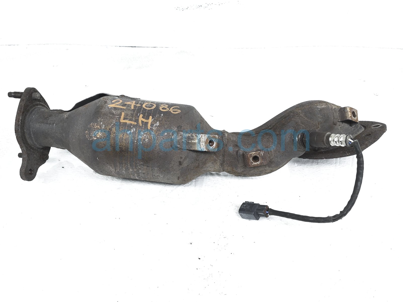 $299 Toyota LH EXHAUST MANIFOLD