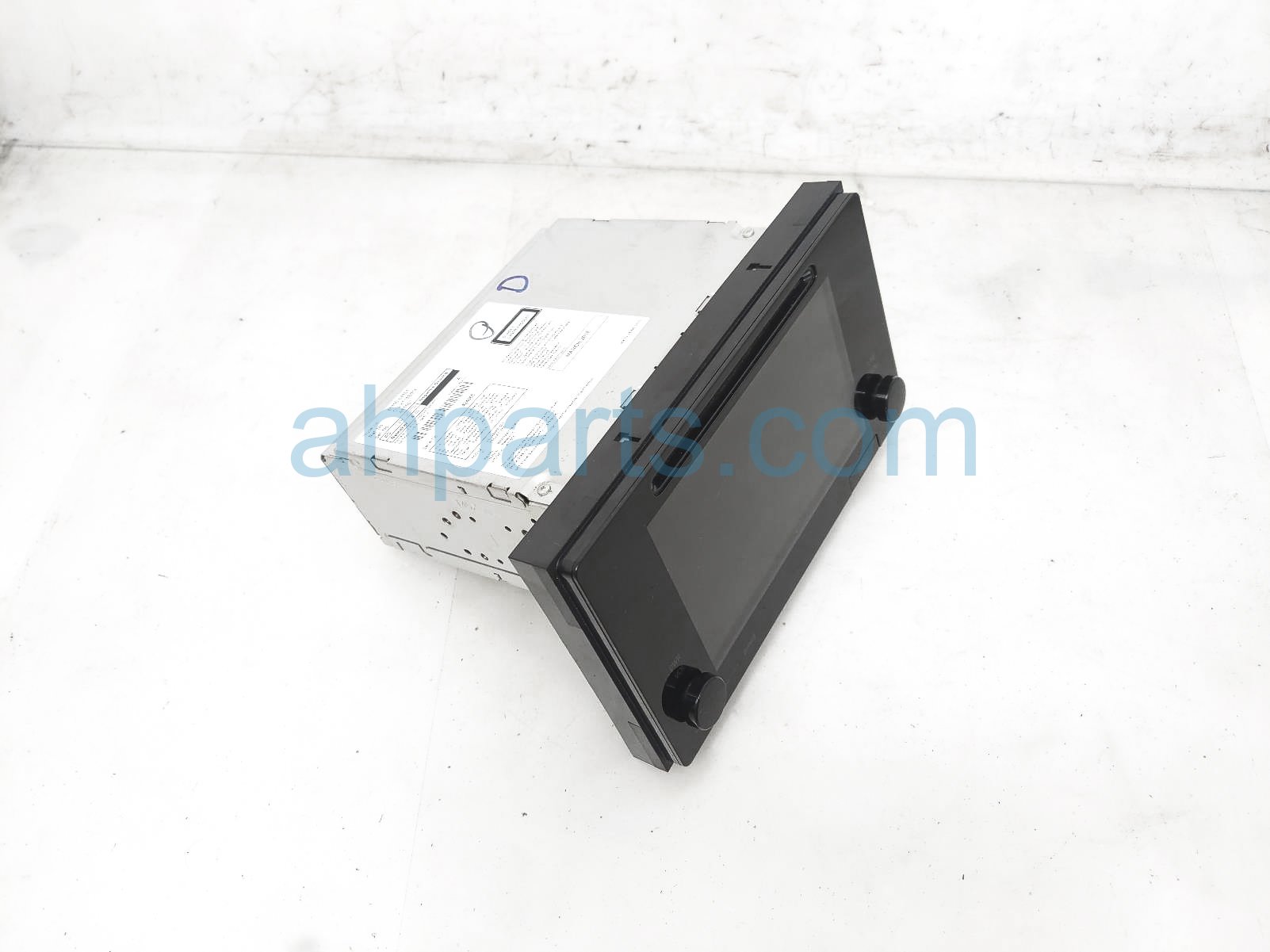 $249 Toyota RECEIVER W/DISPLAY ASSY - ID 510103 $249 Toyota RECEIVER W/DISPLAY ASSY - ID 510103