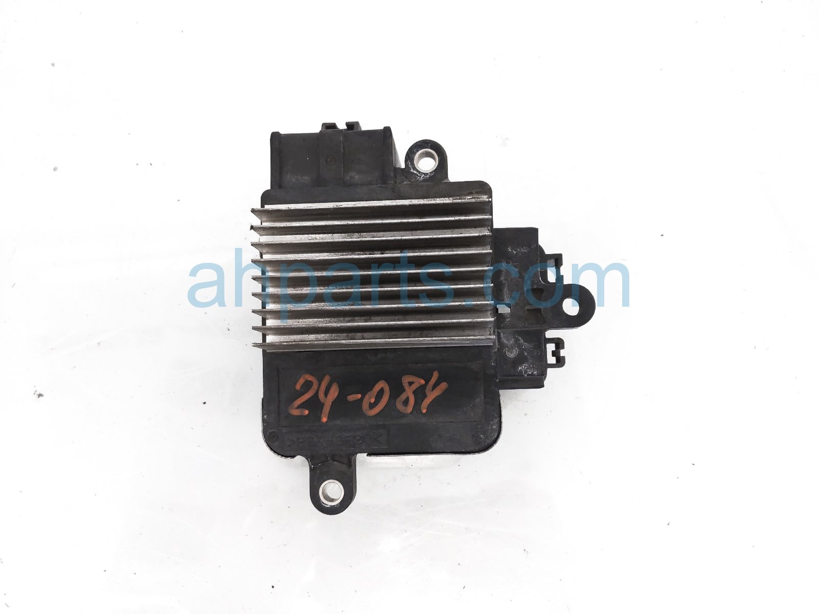 $75 Lexus COOLING FAN CONTROL MODULE $75 Lexus COOLING FAN CONTROL MODULE