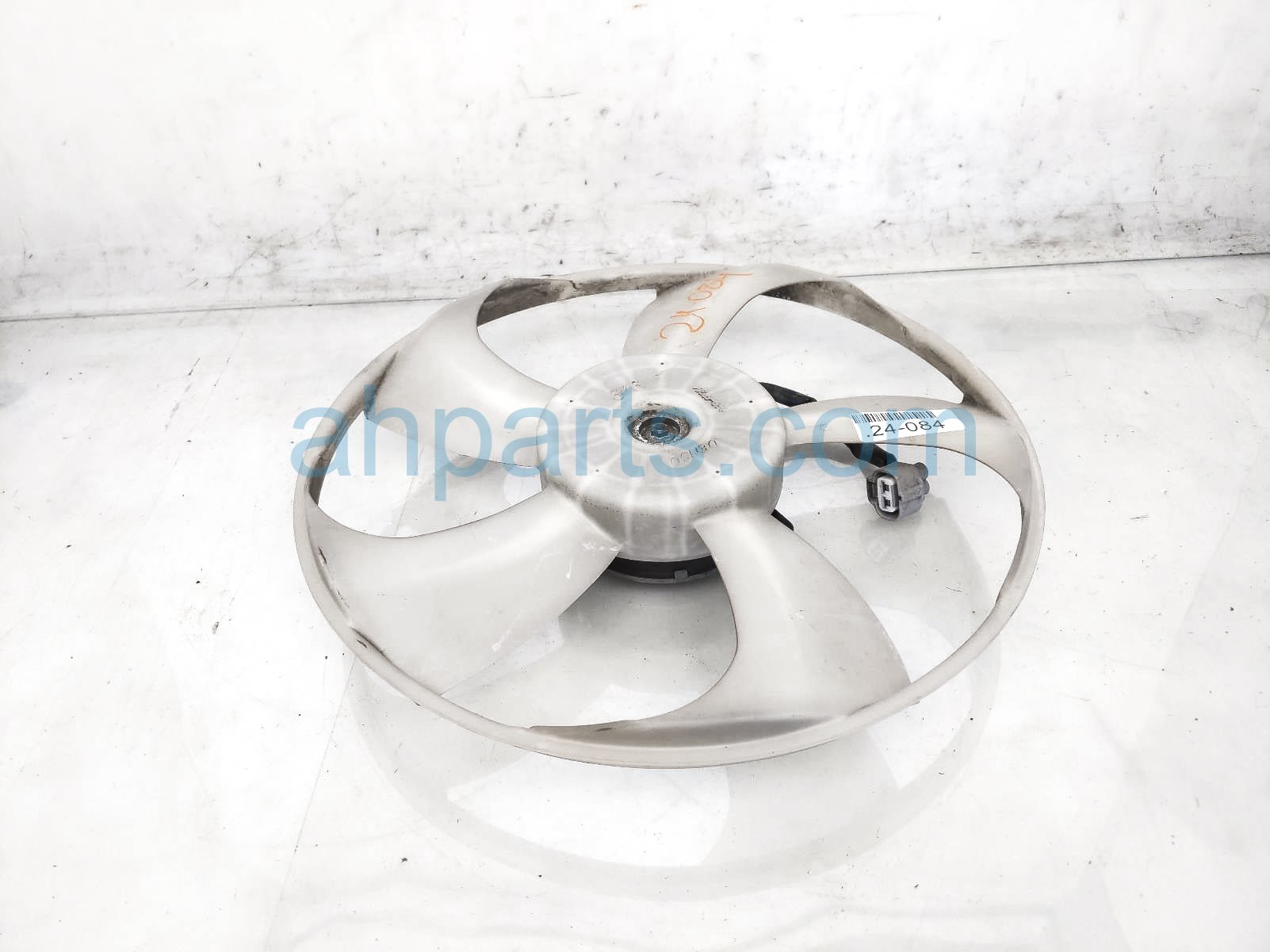$135 Lexus LH SIDE MOTOR W/FAN BLADE - F-SPORT $135 Lexus LH SIDE MOTOR W/FAN BLADE - F-SPORT