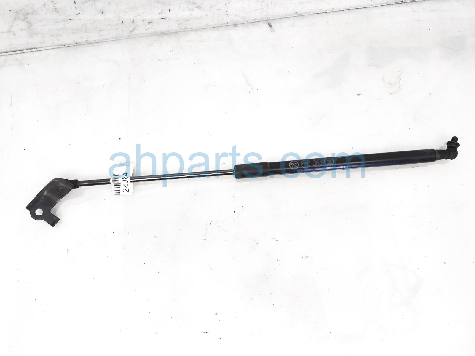 $25 Lexus FR/RH HOOD STRUT / LIFT CYLINDER $25 Lexus FR/RH HOOD STRUT / LIFT CYLINDER