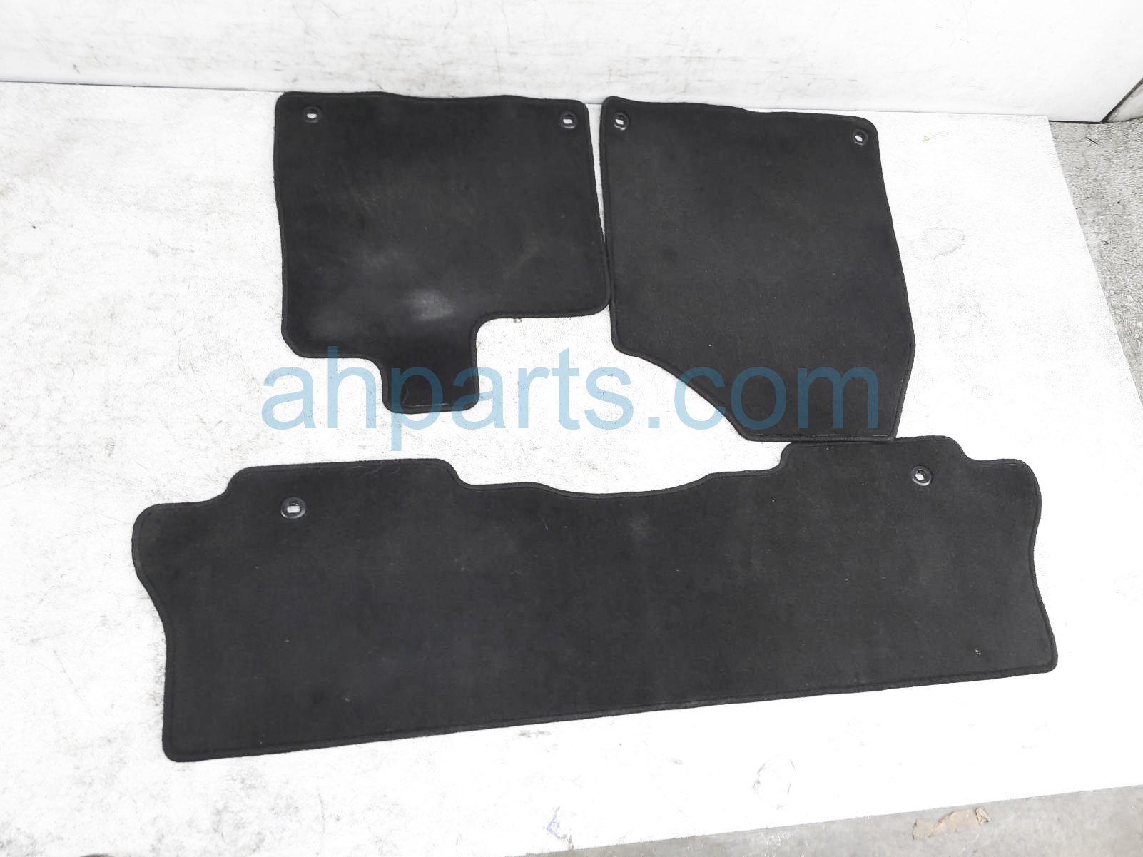 $49 Honda FLOOR MAT - SET OF 3 - BLACK CARPET $49 Honda FLOOR MAT - SET OF 3 - BLACK CARPET