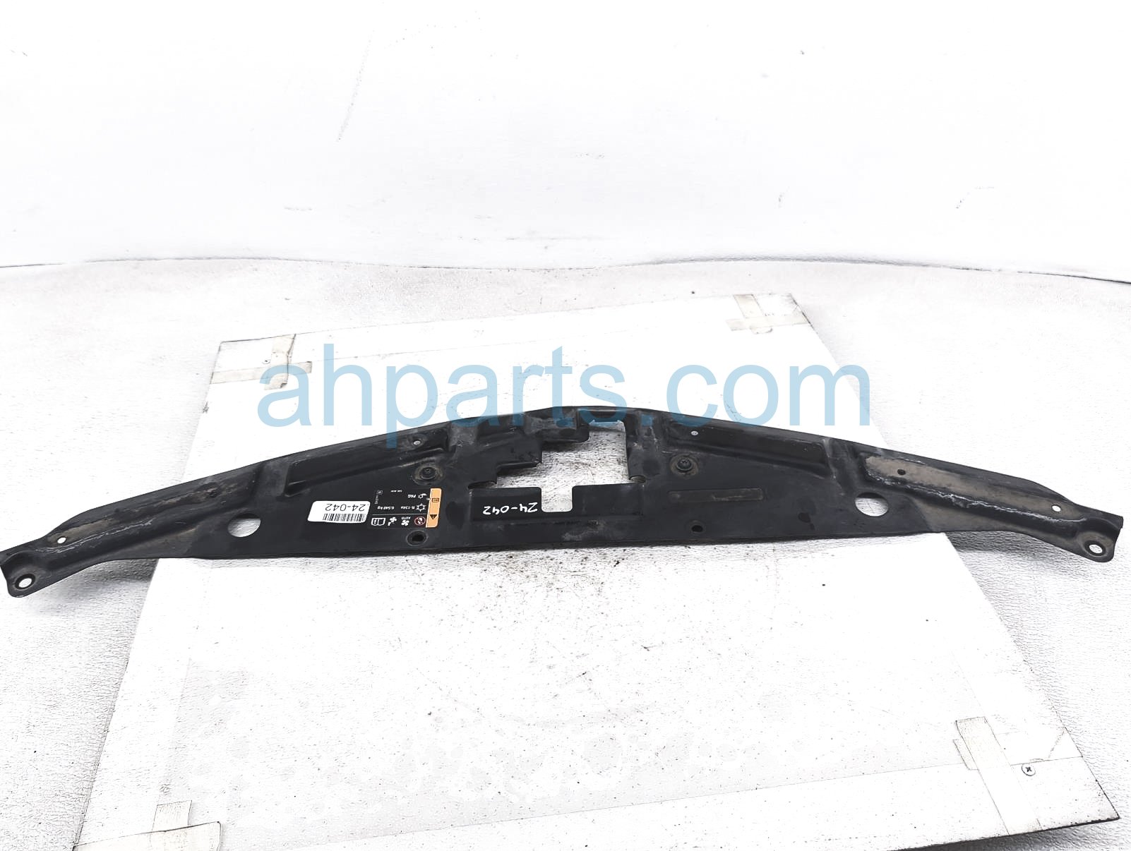 $25 Chevy ENGINE SIGHT SHIELD ASSY $25 Chevy ENGINE SIGHT SHIELD ASSY