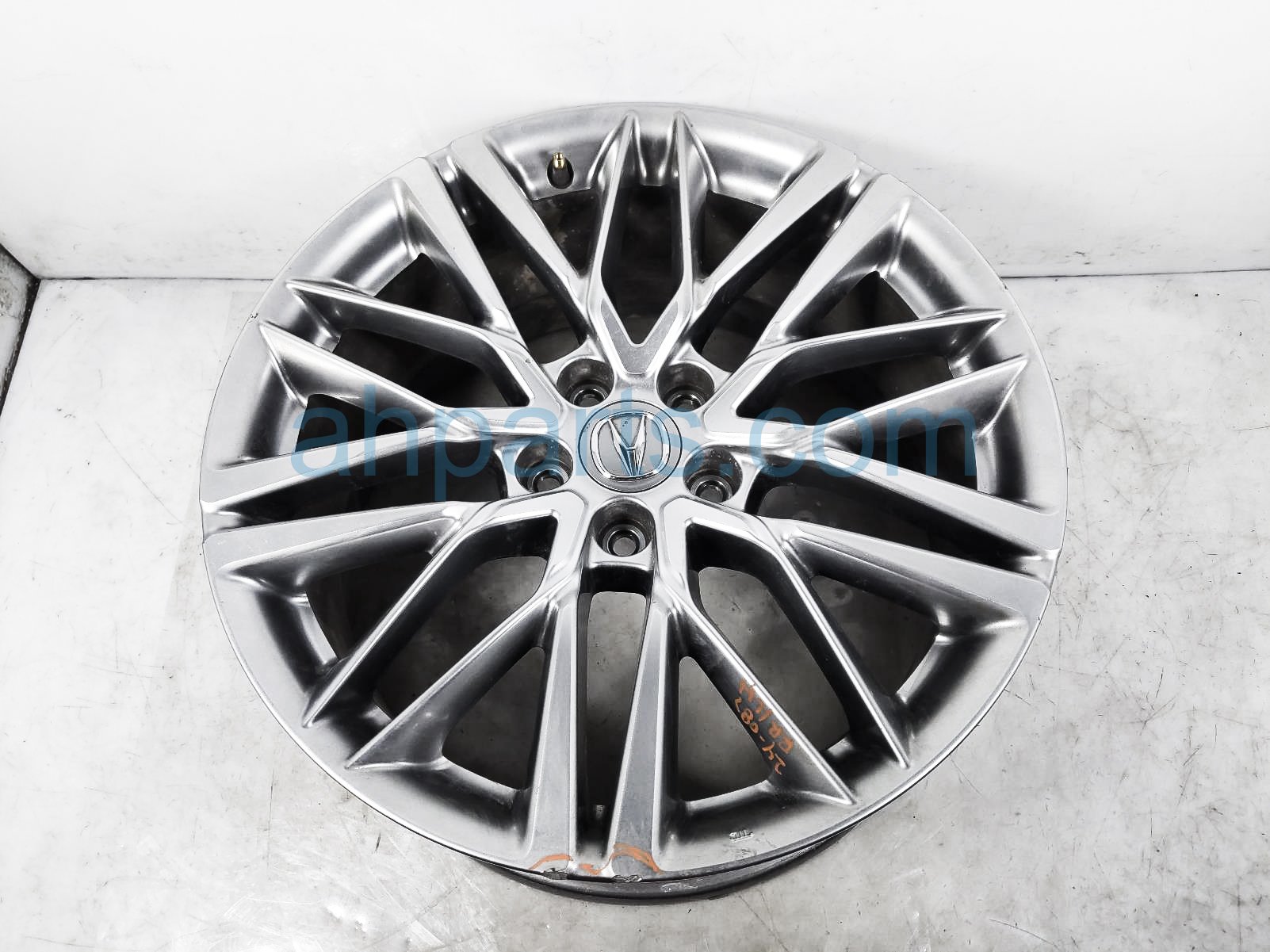 $350 Acura RR/LH WHEEL / RIM - LIGHT CURB $350 Acura RR/LH WHEEL / RIM - LIGHT CURB