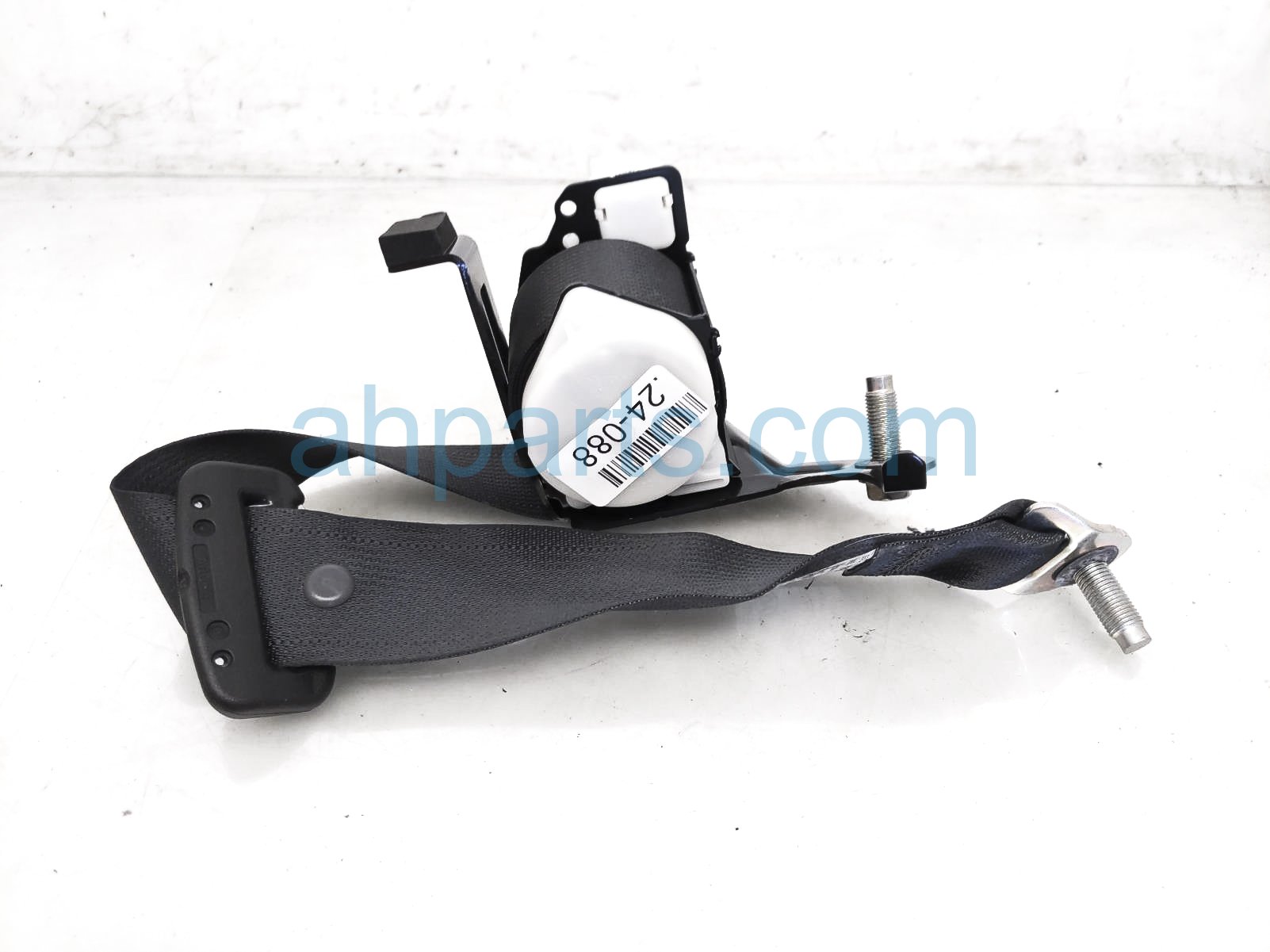 $50 Honda 2ND ROW LH SEAT BELT - BLACK - HYBRD $50 Honda 2ND ROW LH SEAT BELT - BLACK - HYBRD