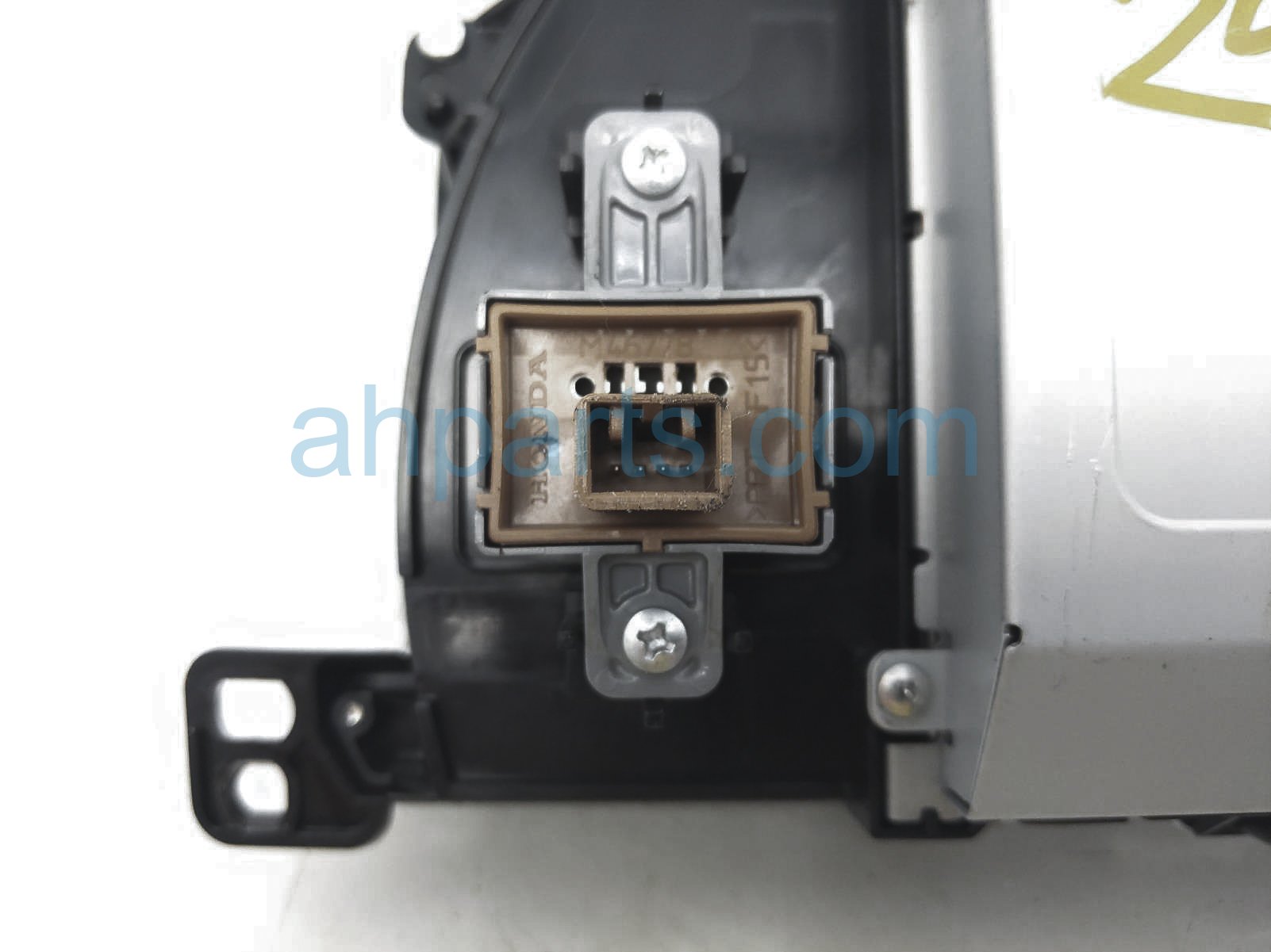 $125 Honda UPPER DISPLAY SCREEN - TESTED $125 Honda UPPER DISPLAY SCREEN - TESTED