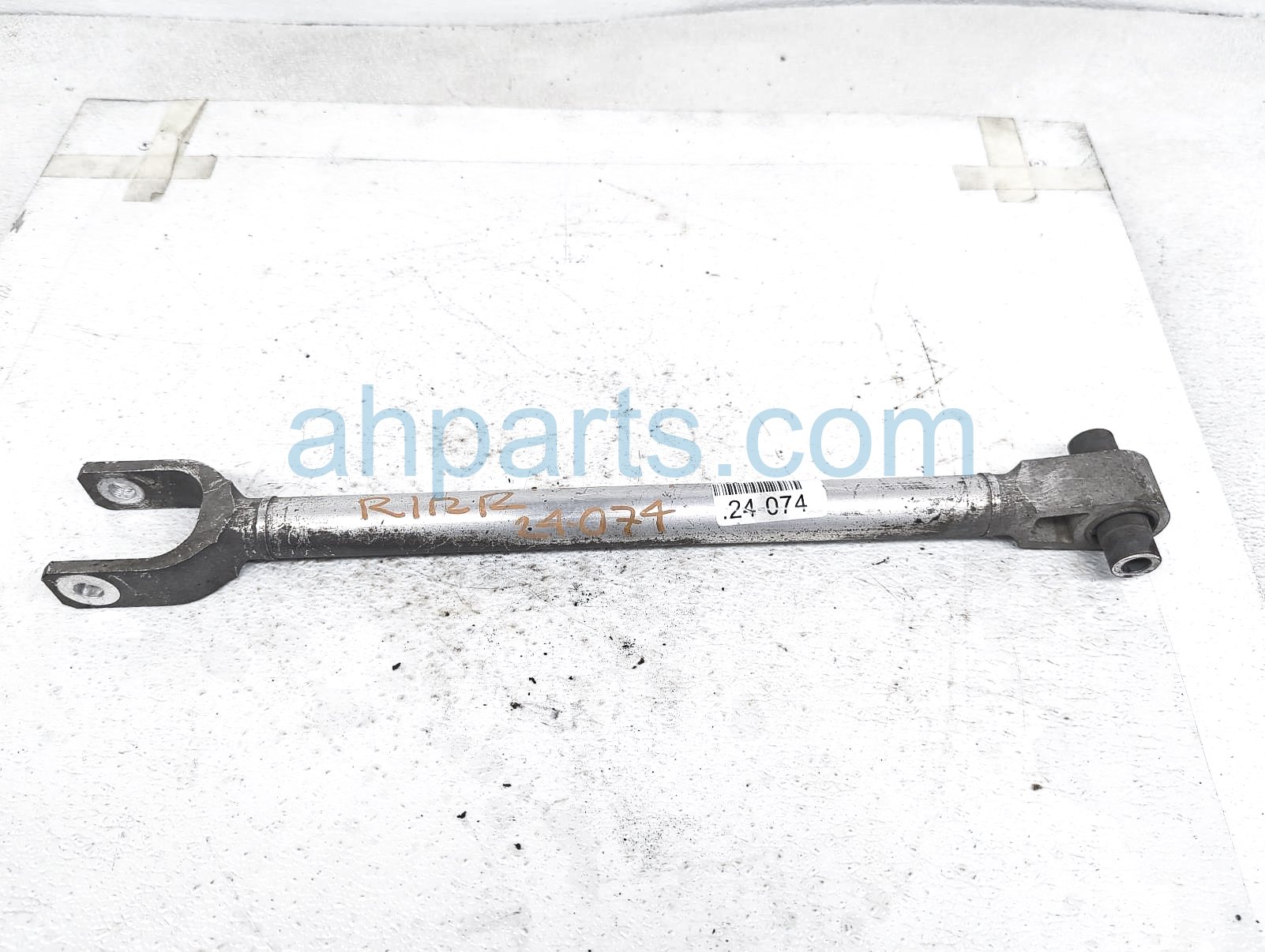 $50 Infiniti RR/RH REARWARD LOWER CONTROL ARM