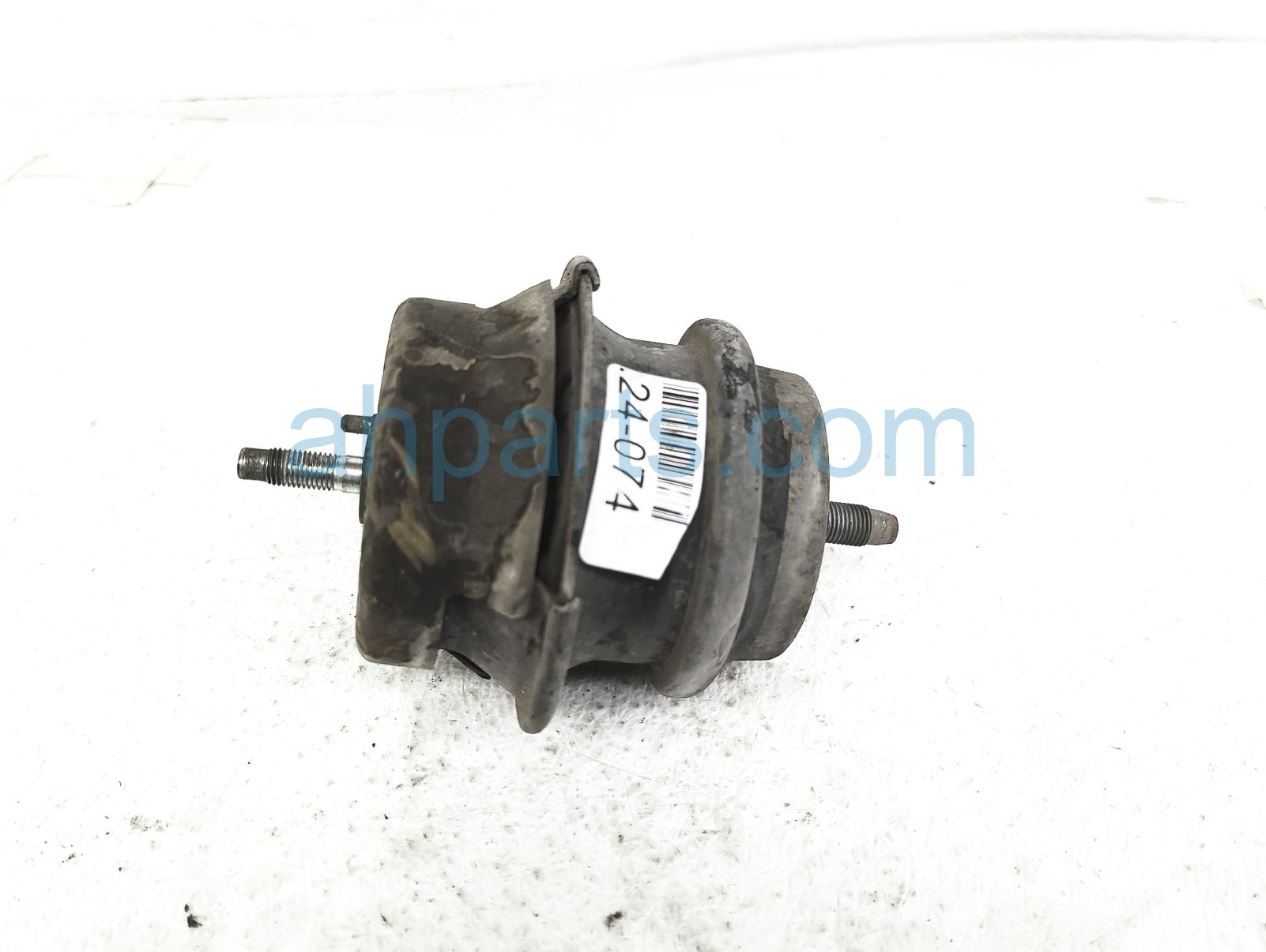 $49 Infiniti LH ENGINE MOUNT $49 Infiniti LH ENGINE MOUNT