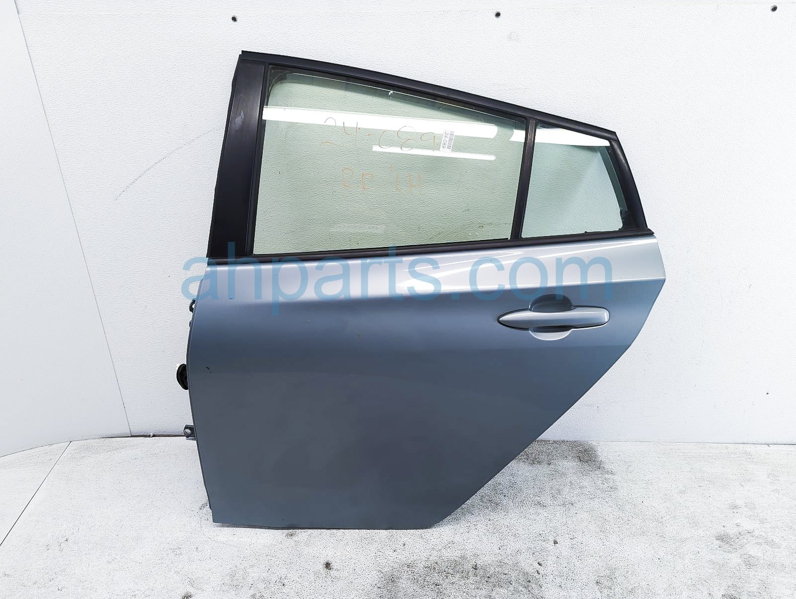 $499 Toyota RR/LH DOOR - GREEN - NO INSIDE TRIM $499 Toyota RR/LH DOOR - GREEN - NO INSIDE TRIM