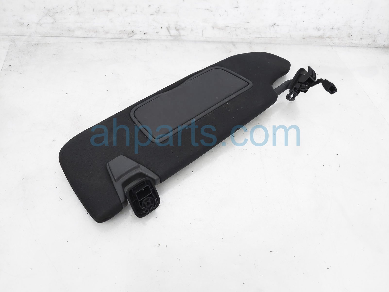 Sold 2021 Ford Mustang Driver Sun Visor - Black KR3Z-6304105-AA