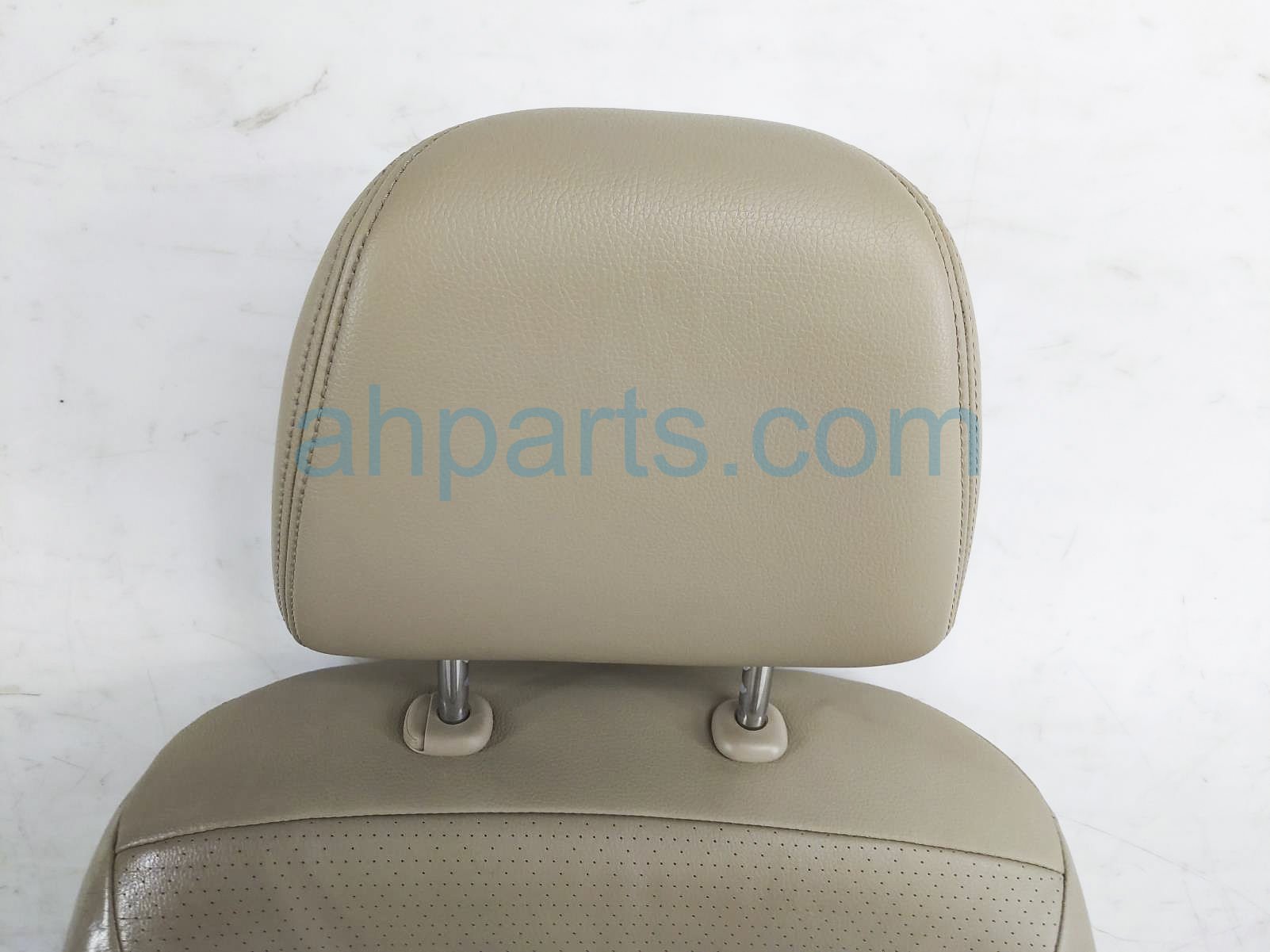 Sold 2016 Honda Accord Front Driver Seat - Tan - W/o Airbag* 81531