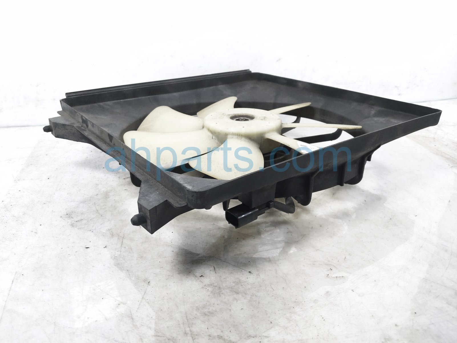 $99 Honda AC CONDENSER FAN ASSEMBLY $99 Honda AC CONDENSER FAN ASSEMBLY