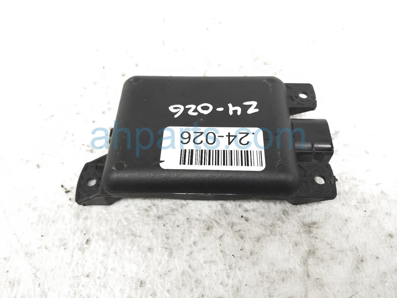 $100 Volkswagen LH BLIND SPOT RADAR MODULE $100 Volkswagen LH BLIND SPOT RADAR MODULE