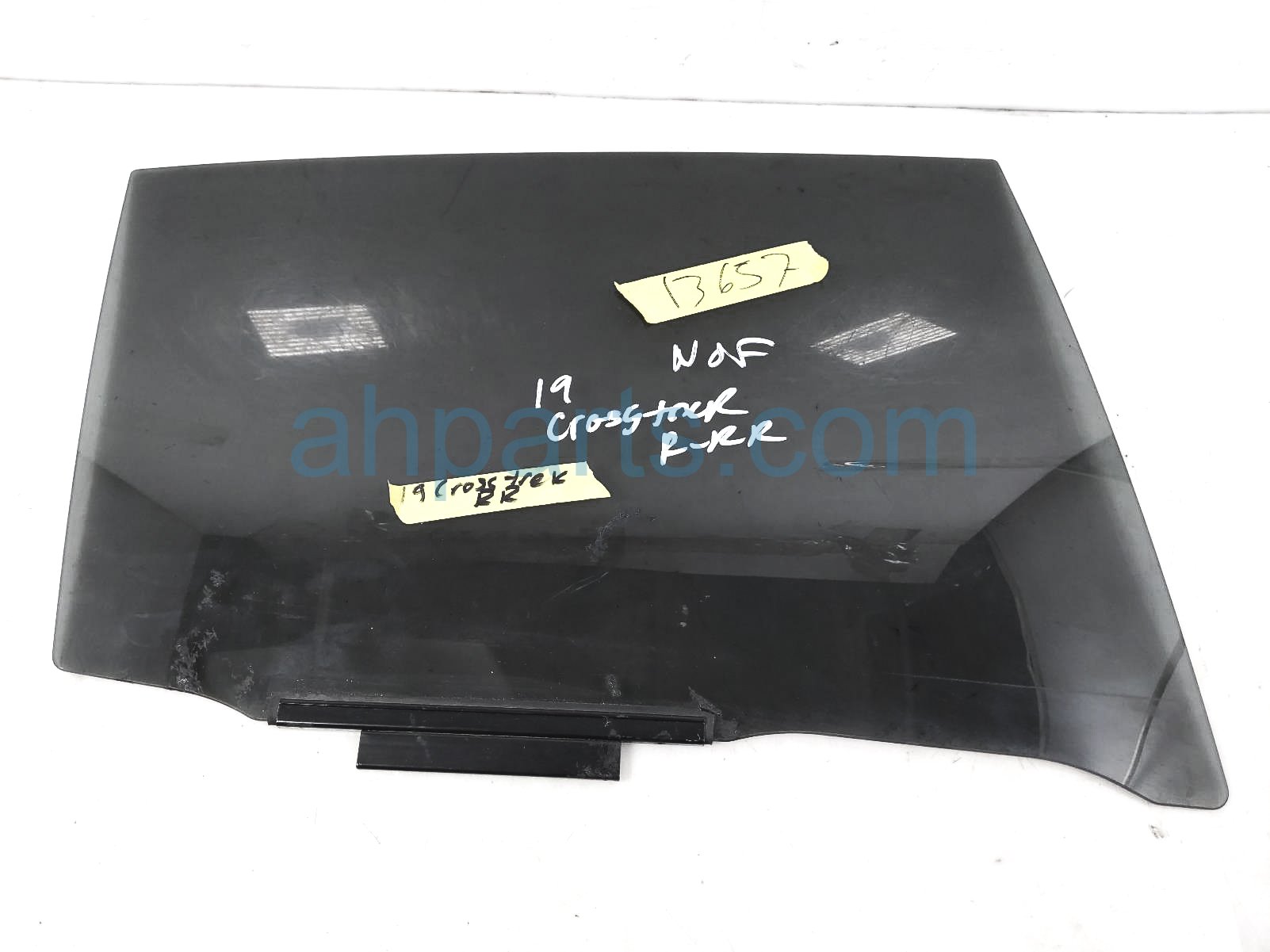 $100 Subaru RR/RH DOOR GLASS WINDOW - TINTED $100 Subaru RR/RH DOOR GLASS WINDOW - TINTED