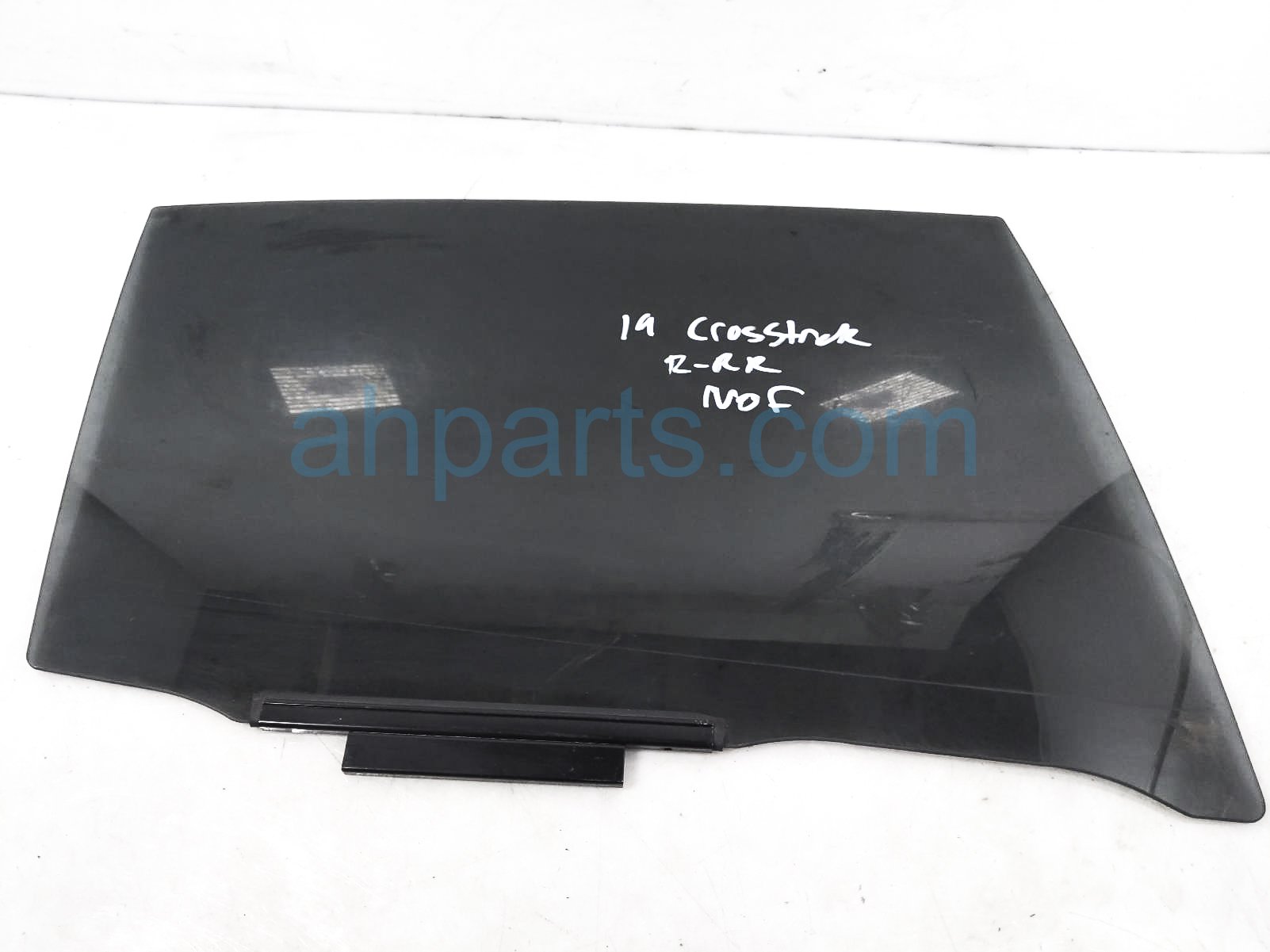 $100 Subaru RR/RH DOOR GLASS WINDOW - TINTED $100 Subaru RR/RH DOOR GLASS WINDOW - TINTED