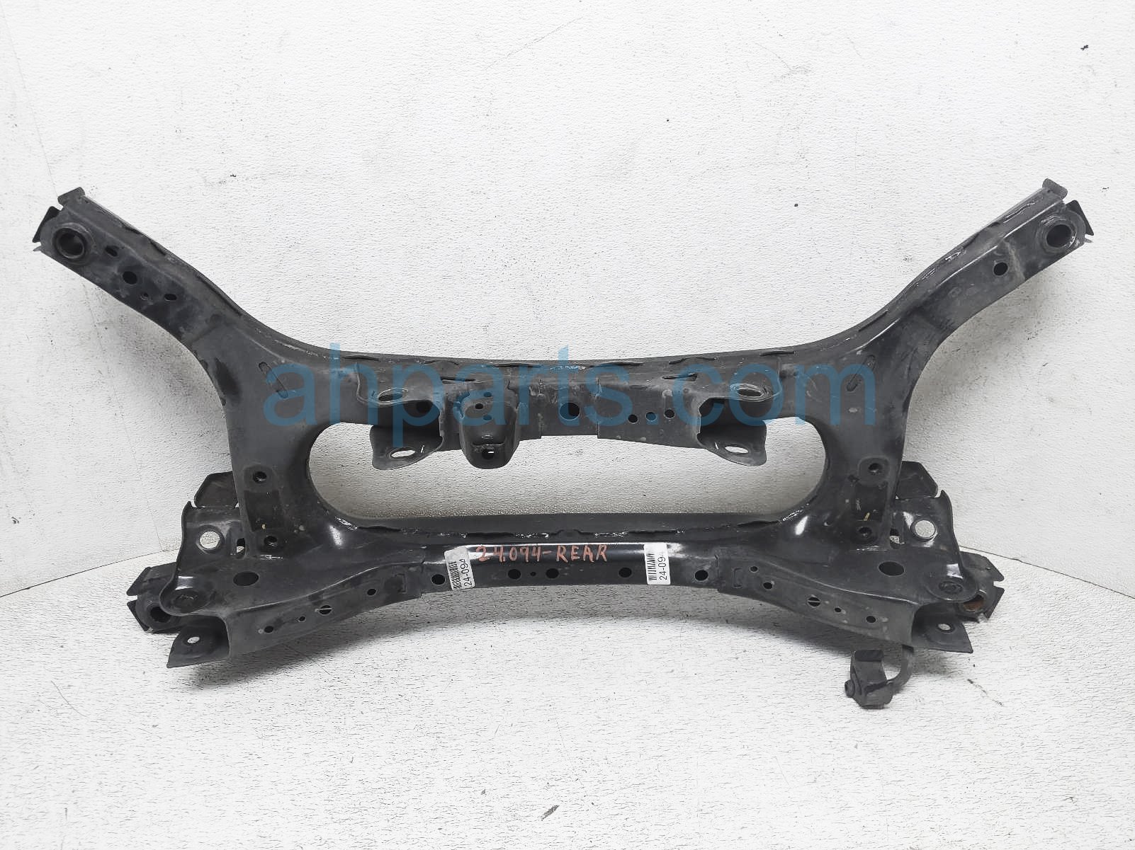 Sold 2021 Toyota Corolla Crossmember Rear Sub Frame Cradle 51206 02060 