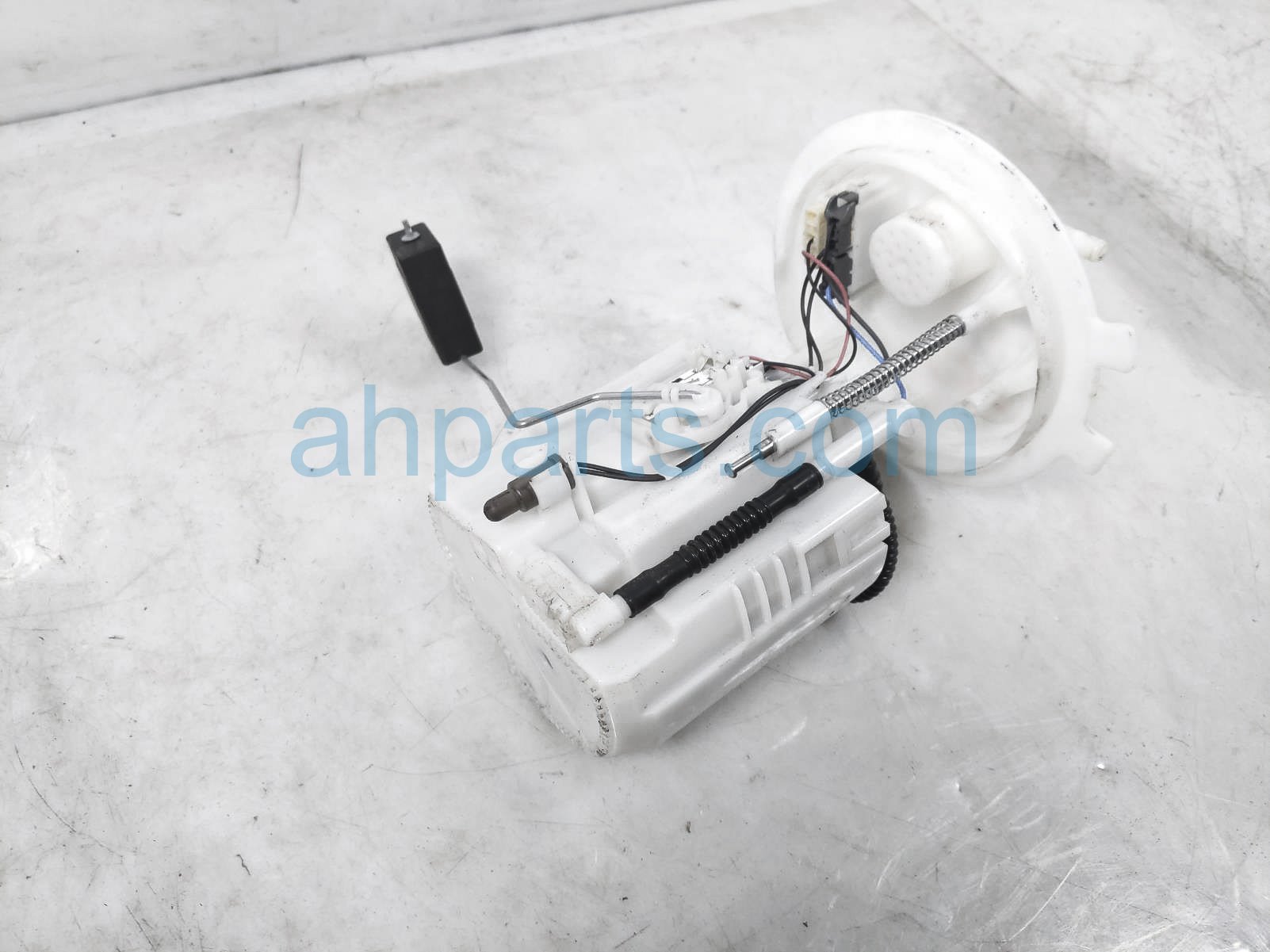 $50 Nissan GAS / FUEL PUMP (TANK MOUNTED) $50 Nissan GAS / FUEL PUMP (TANK MOUNTED)