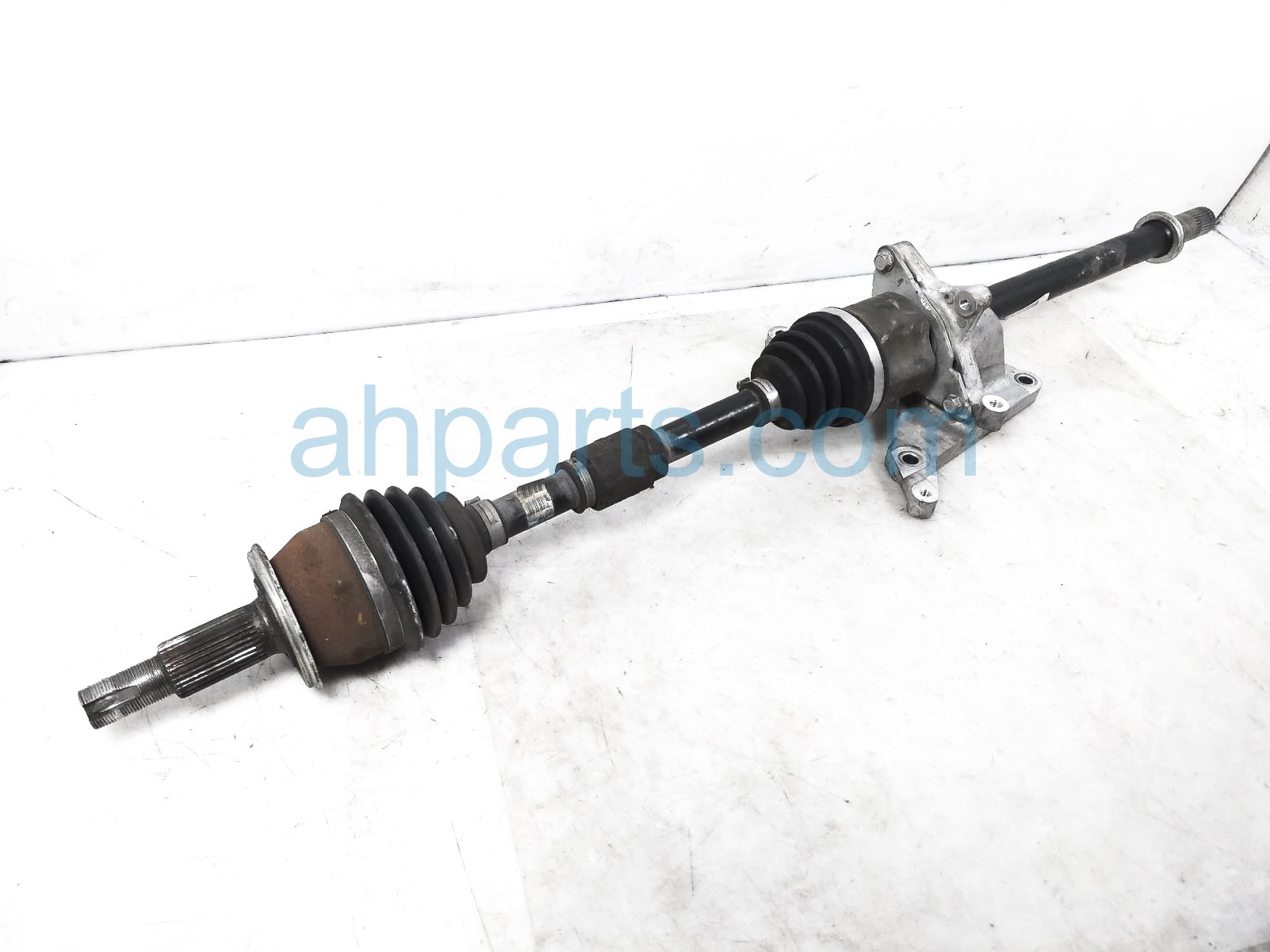 $125 Nissan FR/RH CV AXLE DRIVE SHAFT $125 Nissan FR/RH CV AXLE DRIVE SHAFT