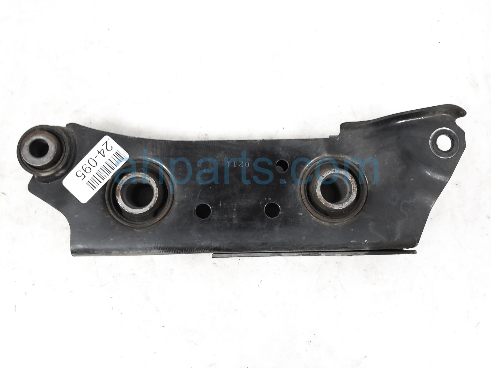 Sold 2020 Nissan Altima Lower Rear Passenger Lateral Control Arm 551A0 6CA0A Replacement Sold 2020 Nissan Altima Lower Rear Passenger Lateral Control Arm 551A0 6CA0A Replacement thumbnail