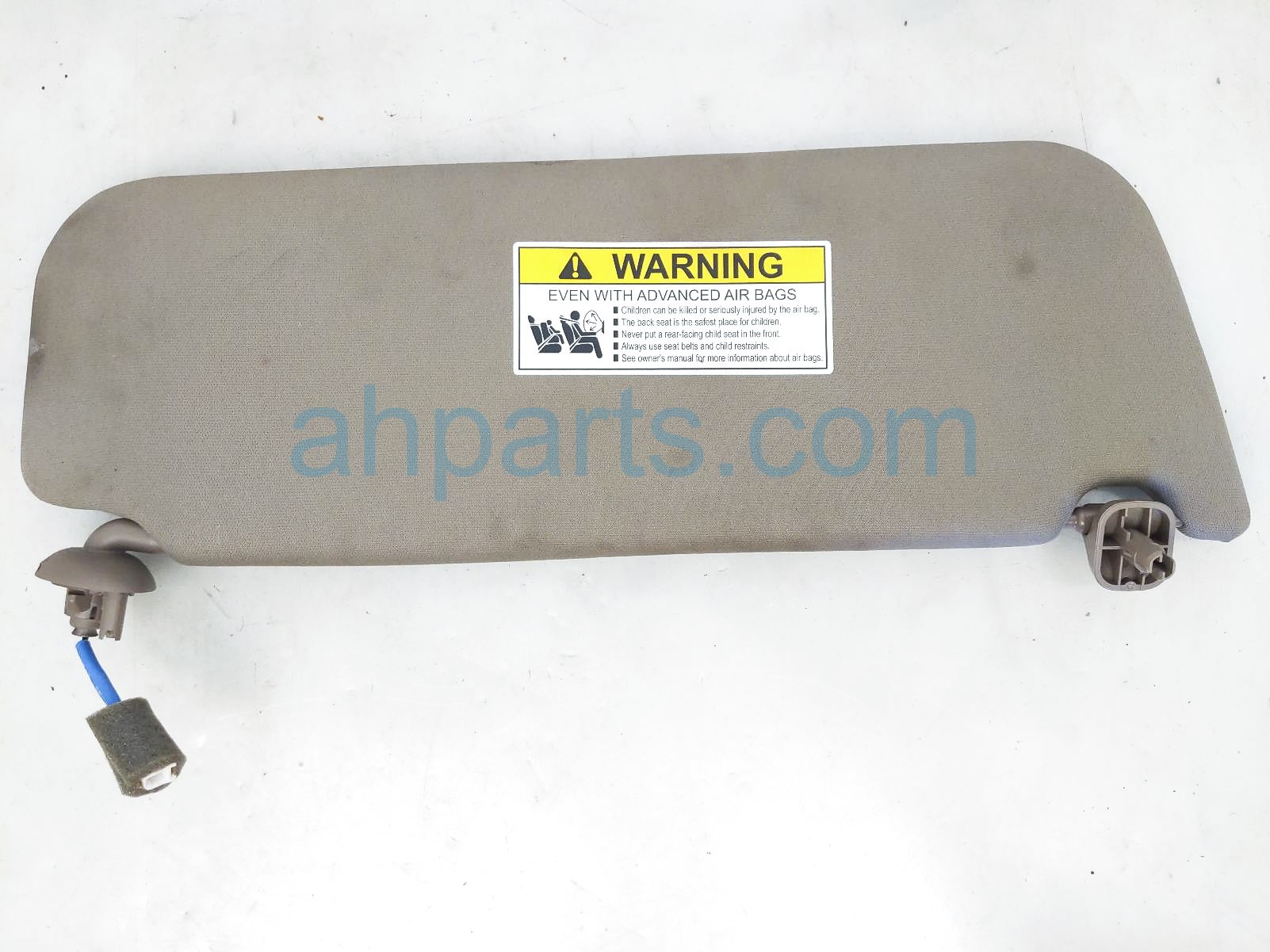 $30 Honda RH SUN VISOR - TAN $30 Honda RH SUN VISOR - TAN