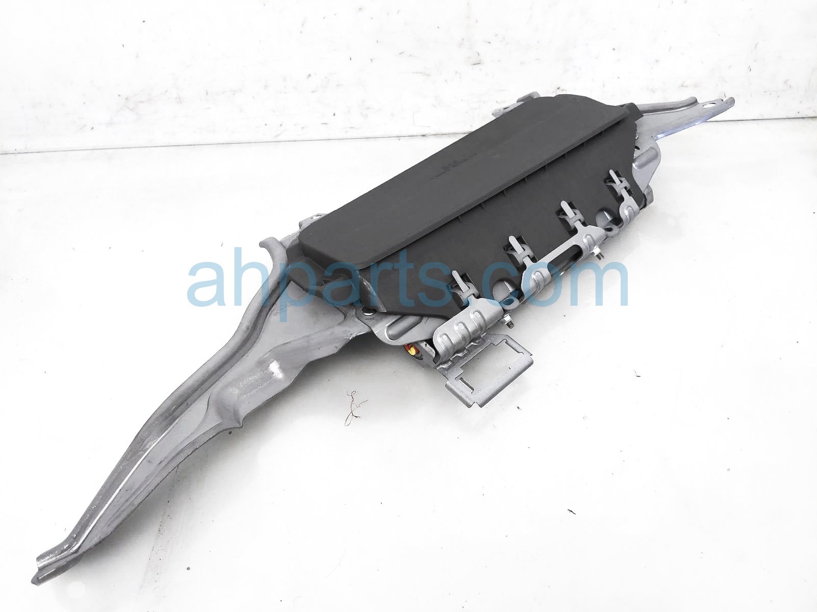 $245 Toyota DRIVER KNEE AIR BAG $245 Toyota DRIVER KNEE AIR BAG