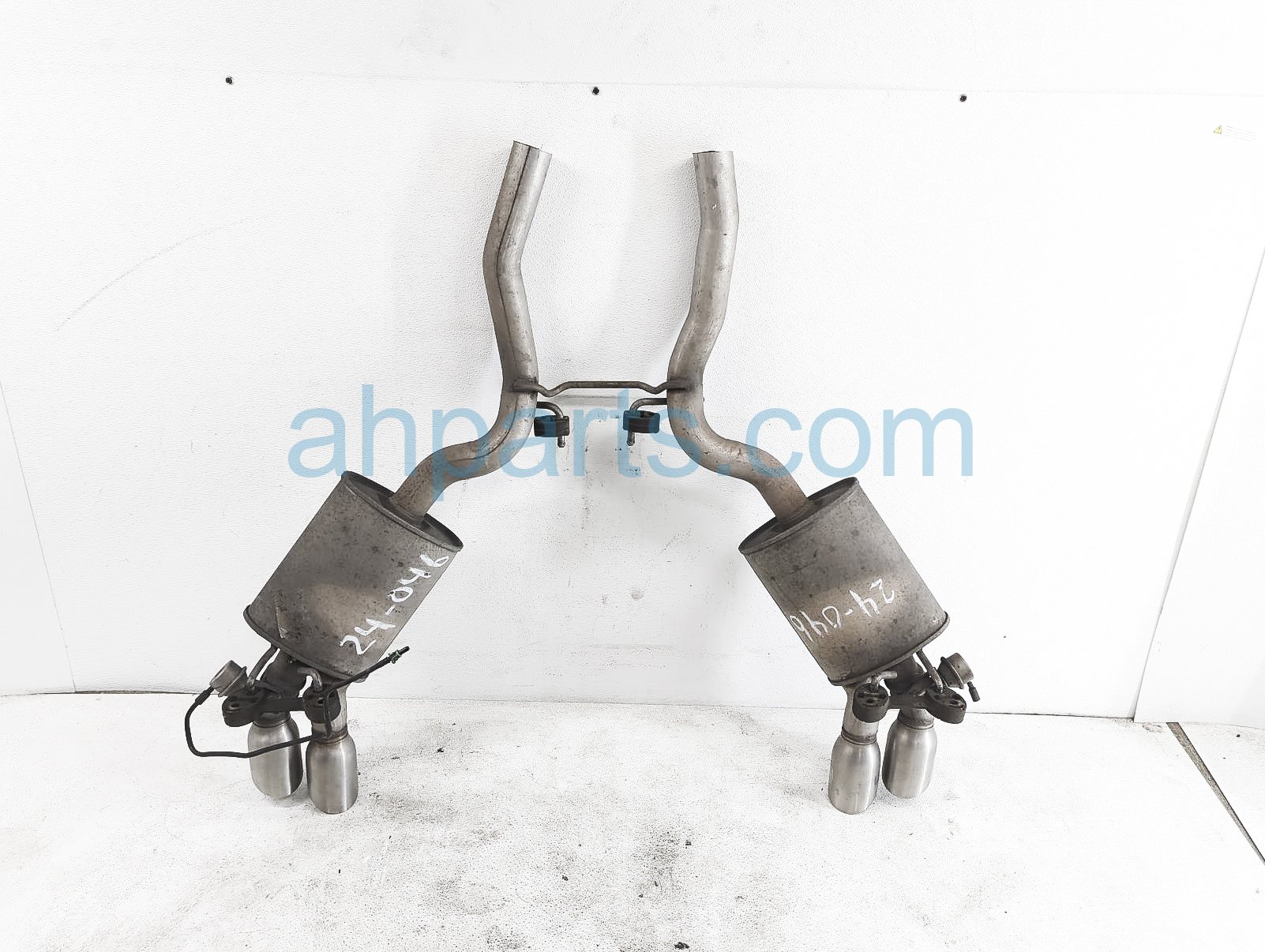 $300 Chevy REAR EXHAUST MUFFLER ASSY $300 Chevy REAR EXHAUST MUFFLER ASSY