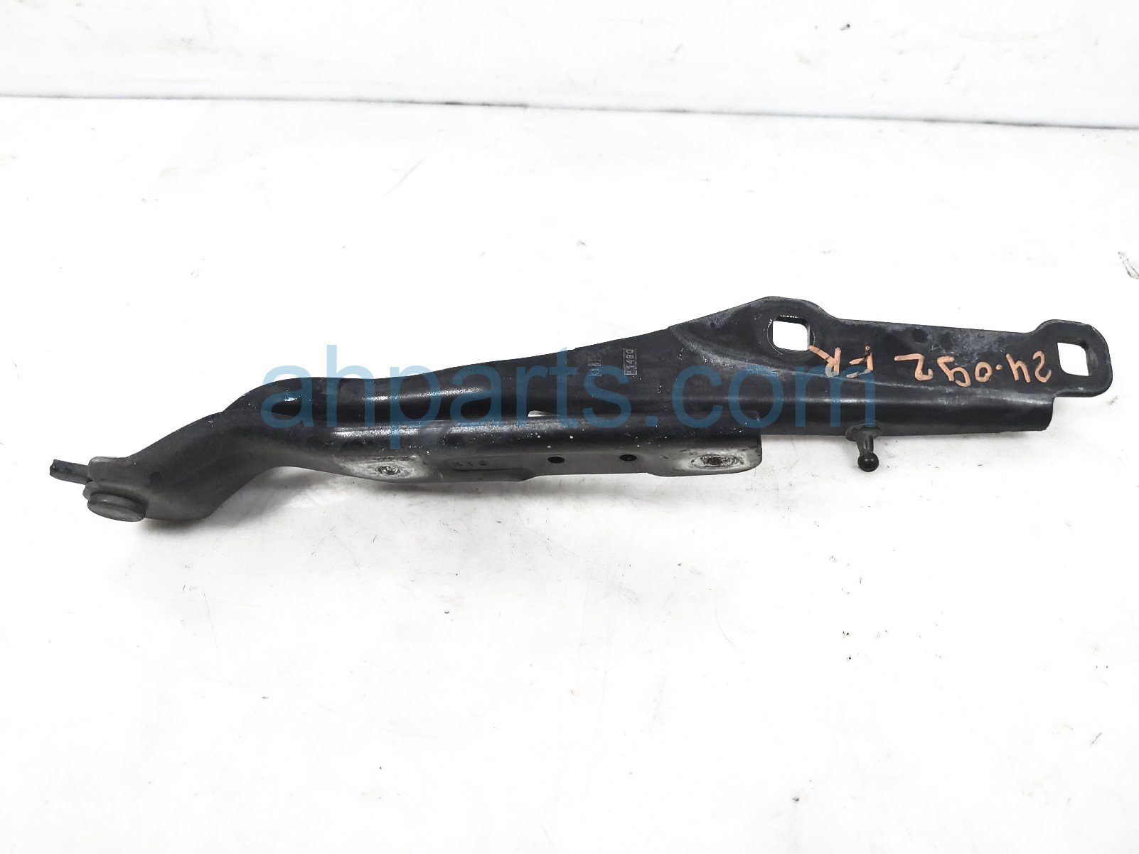 $29 Chrysler RH HOOD HINGE $29 Chrysler RH HOOD HINGE