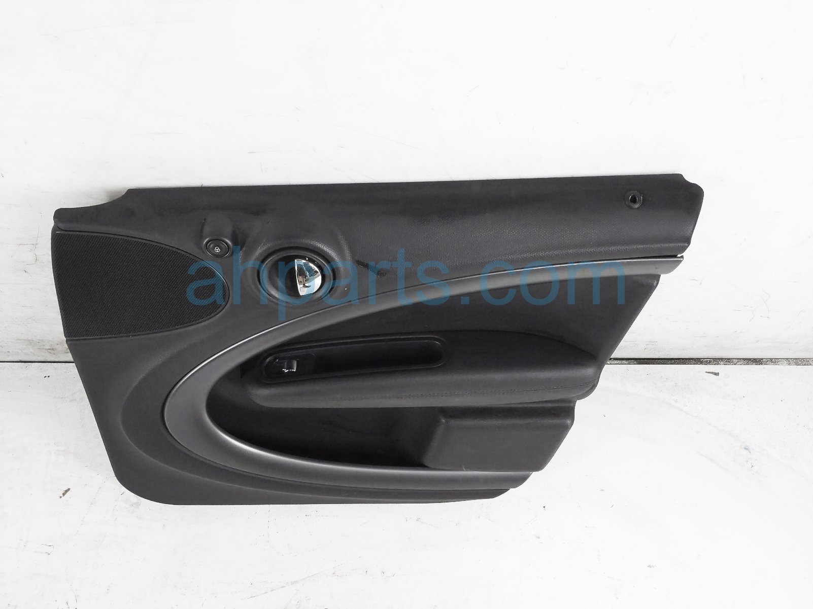 $100 BMW FR/RH INTERIOR DOOR PANEL - BLACK $100 BMW FR/RH INTERIOR DOOR PANEL - BLACK