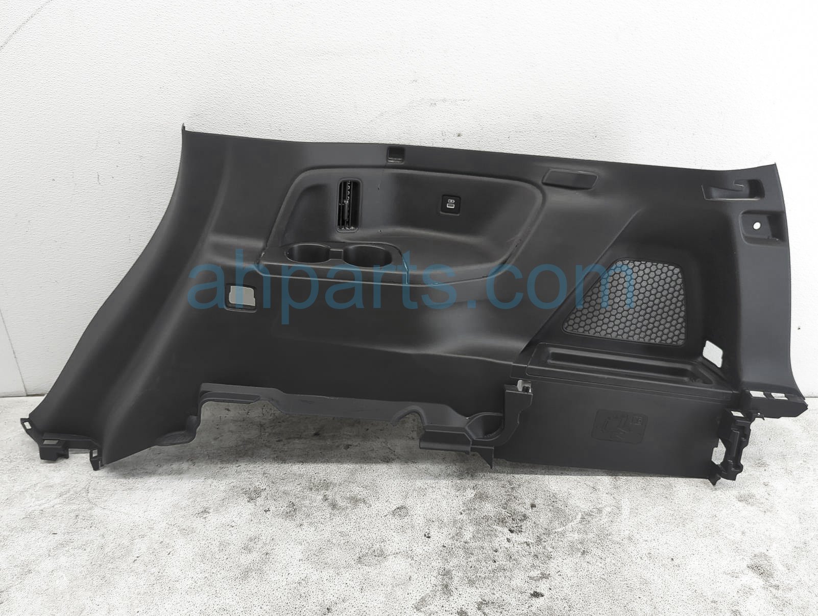 Sold 2023 Honda Pilot Rear Passenger Quarter Panel Trim - Black