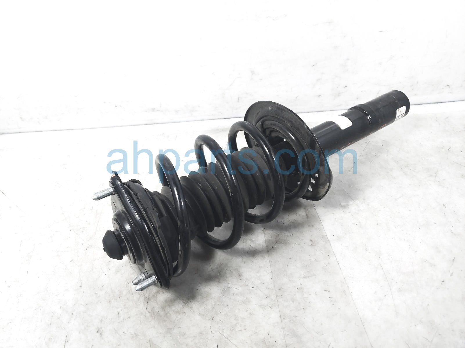 $175 Honda FR/RH STRUT + SPRING - FWD EXL $175 Honda FR/RH STRUT + SPRING - FWD EXL