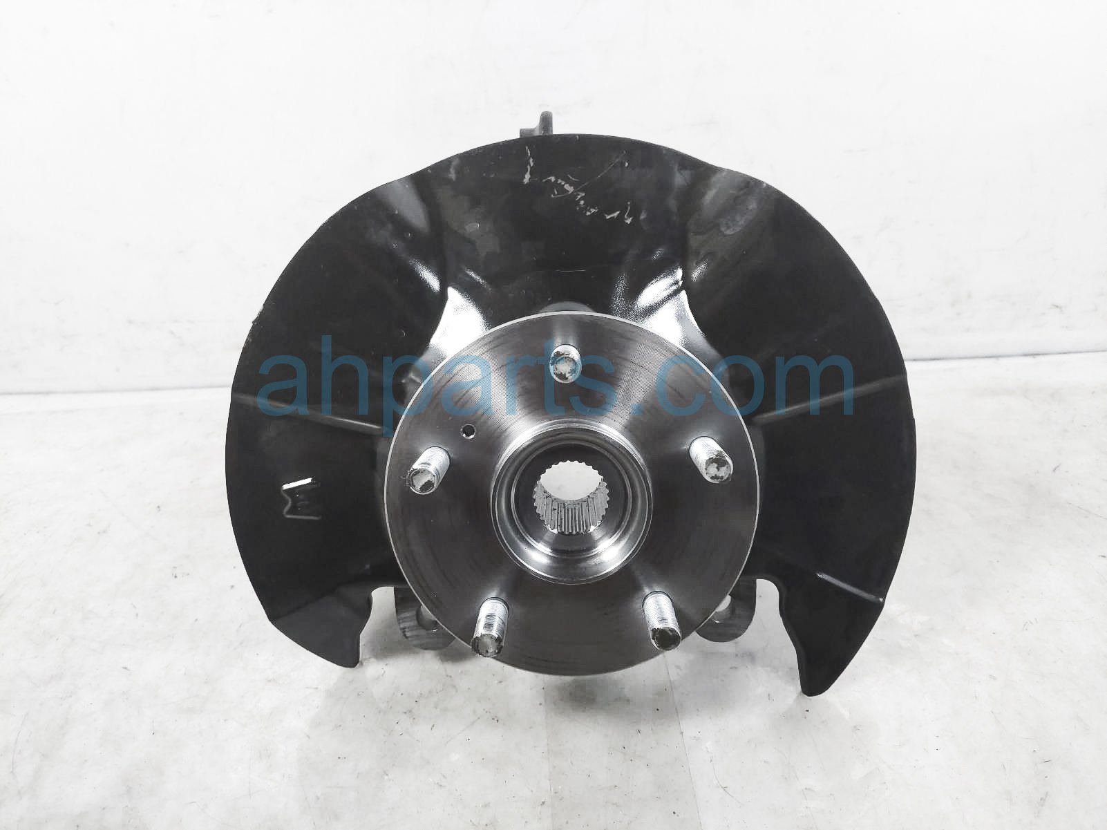 Sold 2024 Honda HR-V Front Driver Spindle Knuckle Hub 51216-3W0-A50