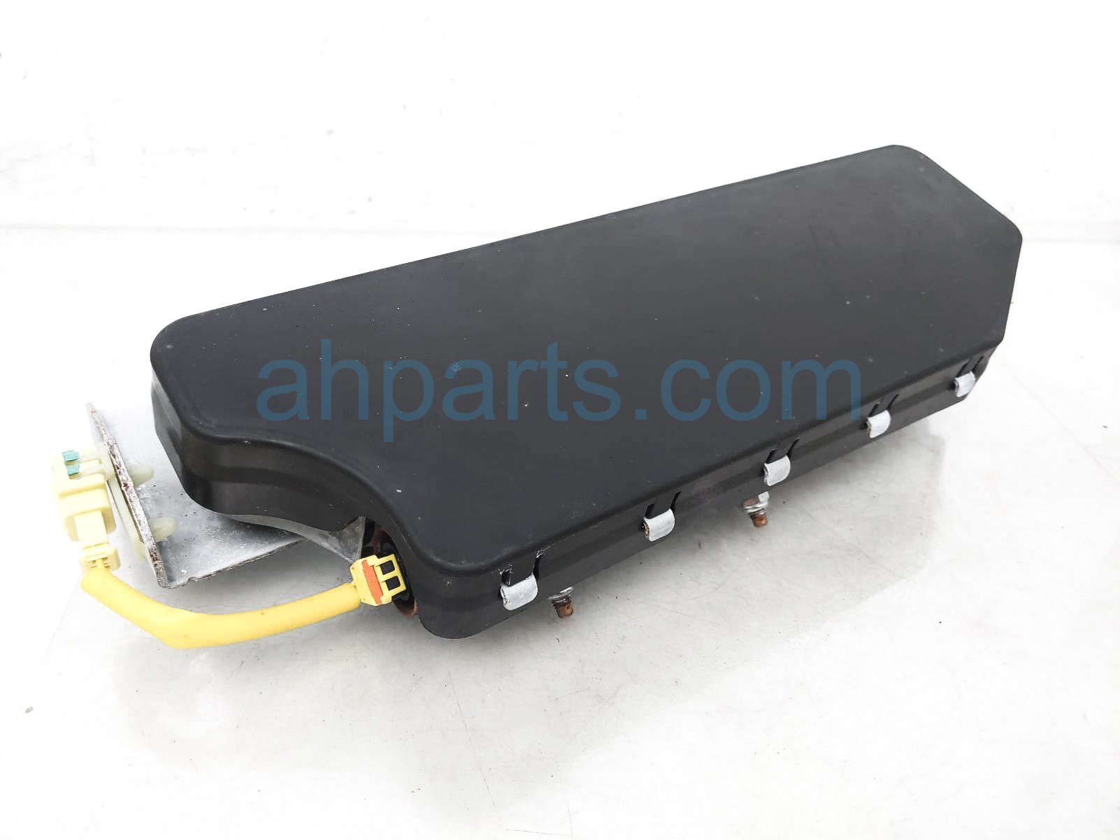 $400 Nissan PASSENGER KNEE AIR BAG $400 Nissan PASSENGER KNEE AIR BAG