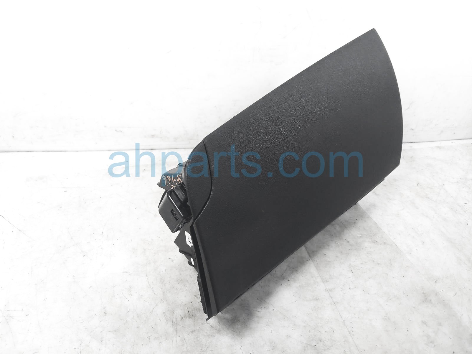 $40 Hyundai GLOVE COMPARTMENT BOX - BLACK $40 Hyundai GLOVE COMPARTMENT BOX - BLACK