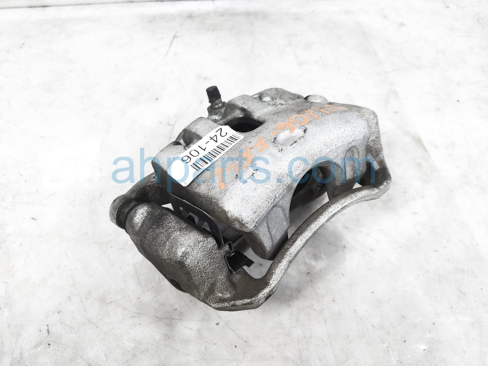 $49 Hyundai FR/LH BRAKE CALIPER $49 Hyundai FR/LH BRAKE CALIPER