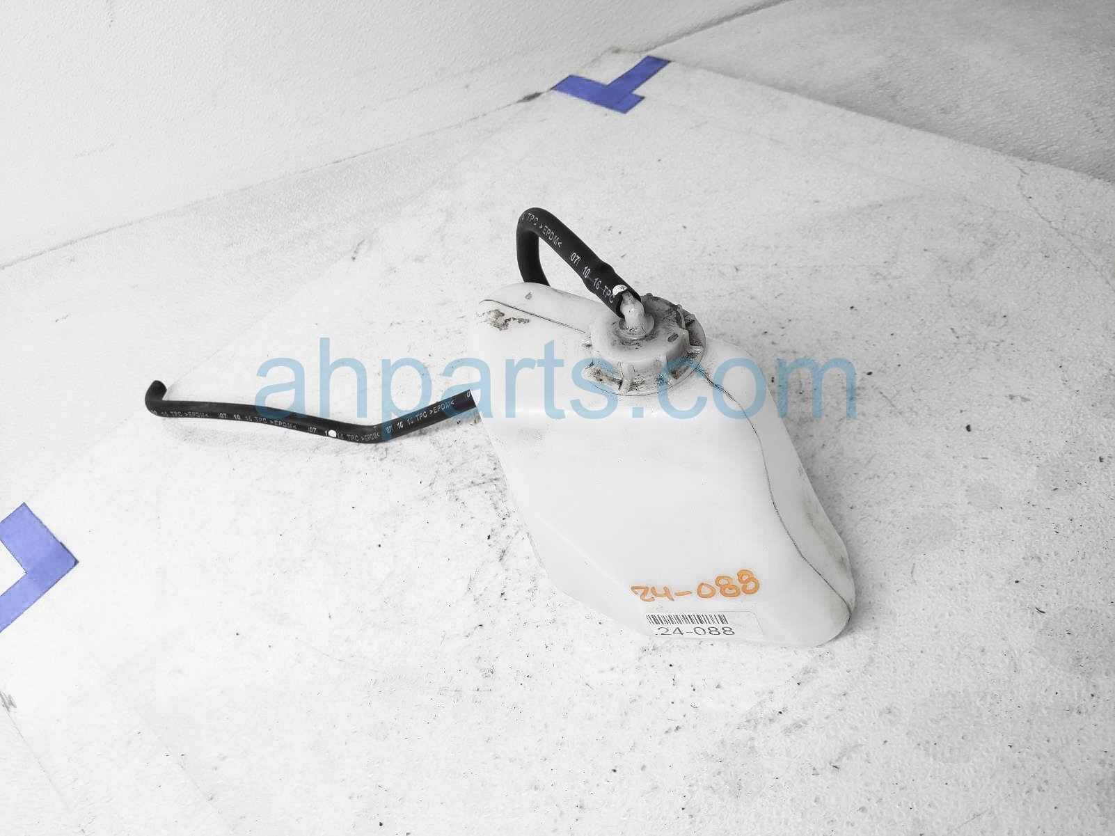 $34 Honda RADIATOR COOLANT RESERVOIR $34 Honda RADIATOR COOLANT RESERVOIR