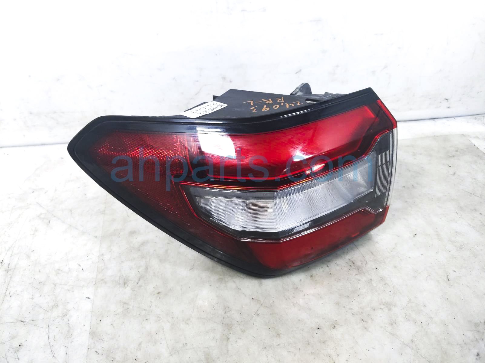 $250 Honda LH TAIL LIGHT / LAMP ( ON BODY )