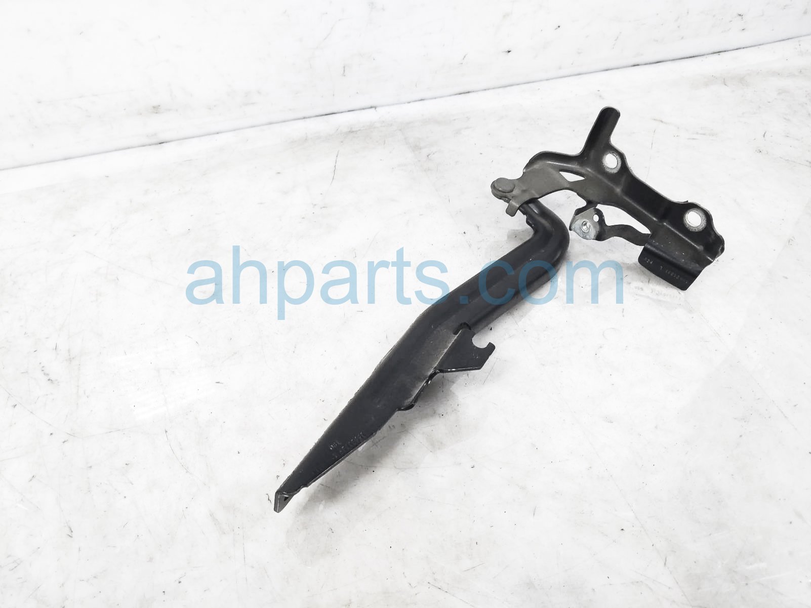 $49 Honda LH SIDE HOOD HINGE - BLK $49 Honda LH SIDE HOOD HINGE - BLK