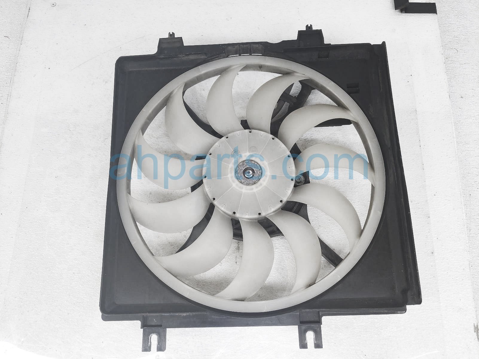 $75 Subaru RADIATOR FAN ASSEMBLY