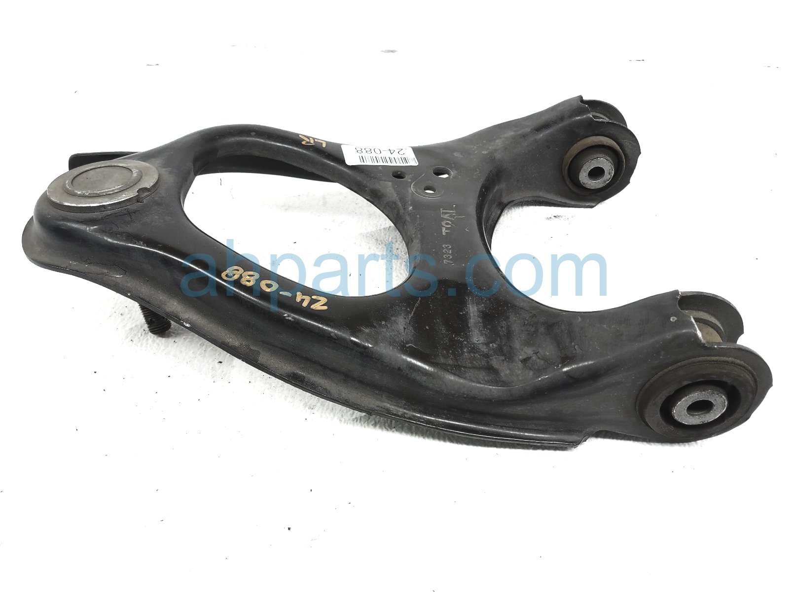 $30 Honda RR/LH UPPER CONTROL ARM