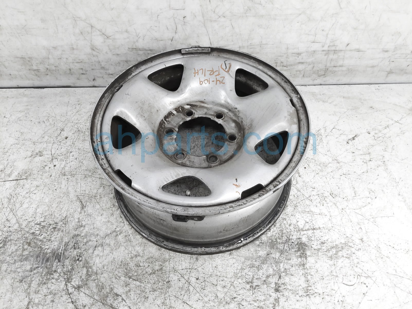 $65 Toyota FR/LH WHEEL / RIM