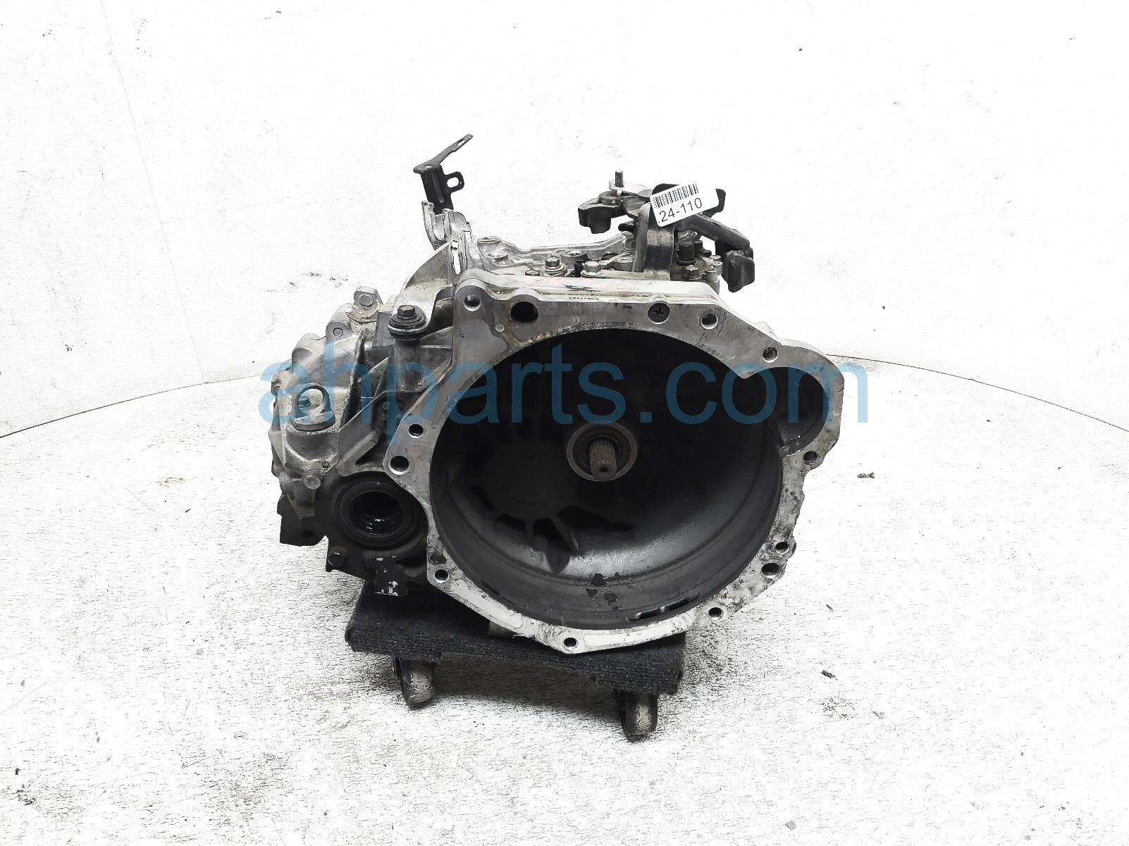 $699 Hyundai MANUAL TRANSMISSION = 47K MI $699 Hyundai MANUAL TRANSMISSION = 47K MI