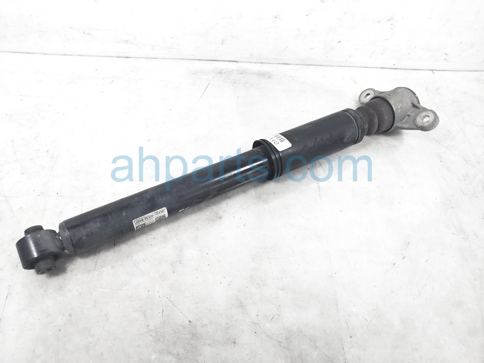 $75 Hyundai RR/LH SHOCK ABSORBER $75 Hyundai RR/LH SHOCK ABSORBER