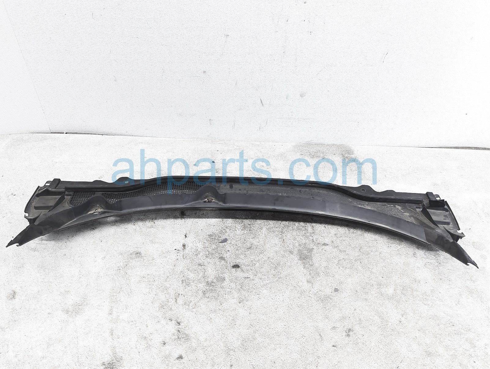 $65 Honda WINDSHIELD COWL ASSY $65 Honda WINDSHIELD COWL ASSY