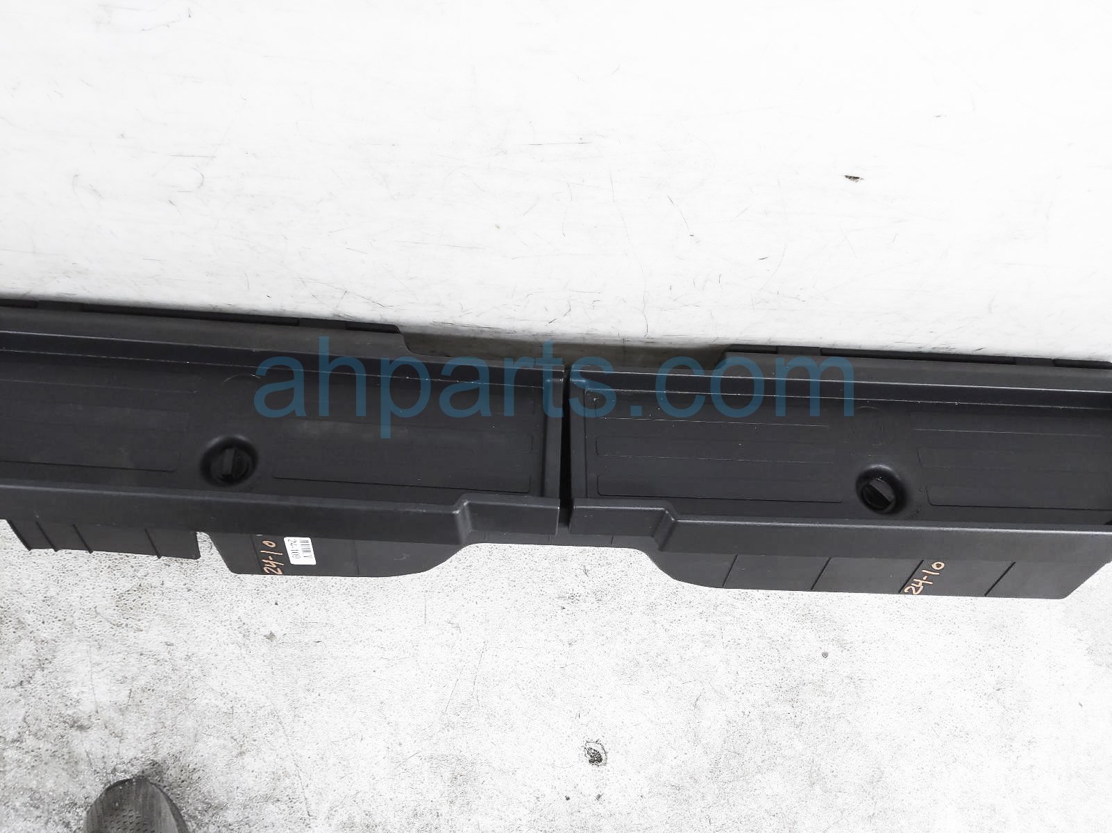 $110 Toyota REAR CARGO STORAGE BOX ASSY