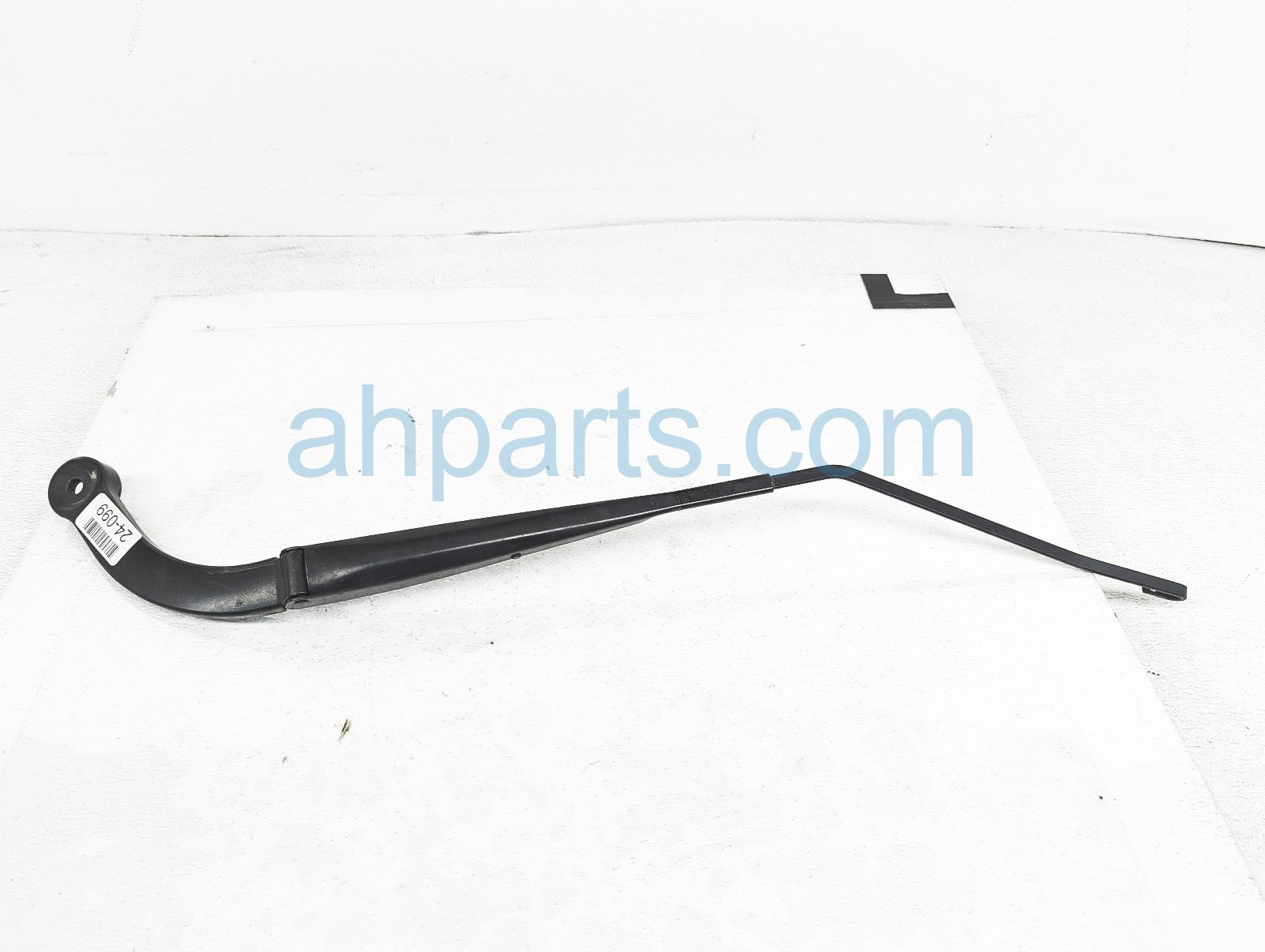 $19 Honda RH SIDE WINDSHIELD WIPER ARM $19 Honda RH SIDE WINDSHIELD WIPER ARM