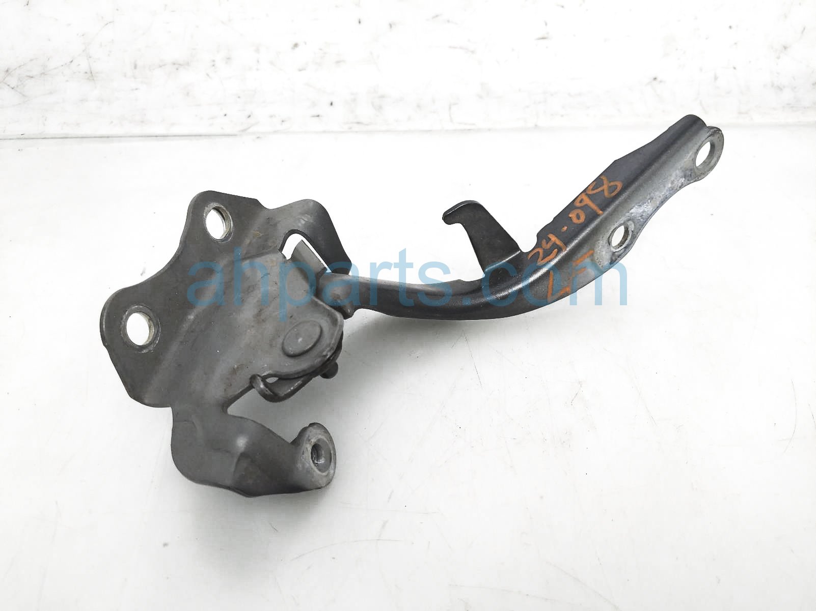 $20 Toyota LH HOOD HINGE - GREY $20 Toyota LH HOOD HINGE - GREY