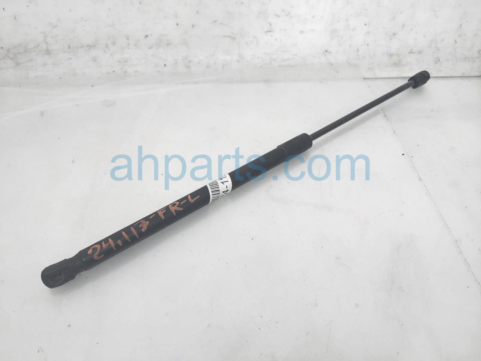 $20 Chevy FR/LH LIFT CYLINDER / STRUT $20 Chevy FR/LH LIFT CYLINDER / STRUT