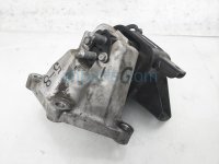 $50 Hyundai FR/LH ENGINE MOUNT W/ BRACKET $50 Hyundai FR/LH ENGINE MOUNT W/ BRACKET