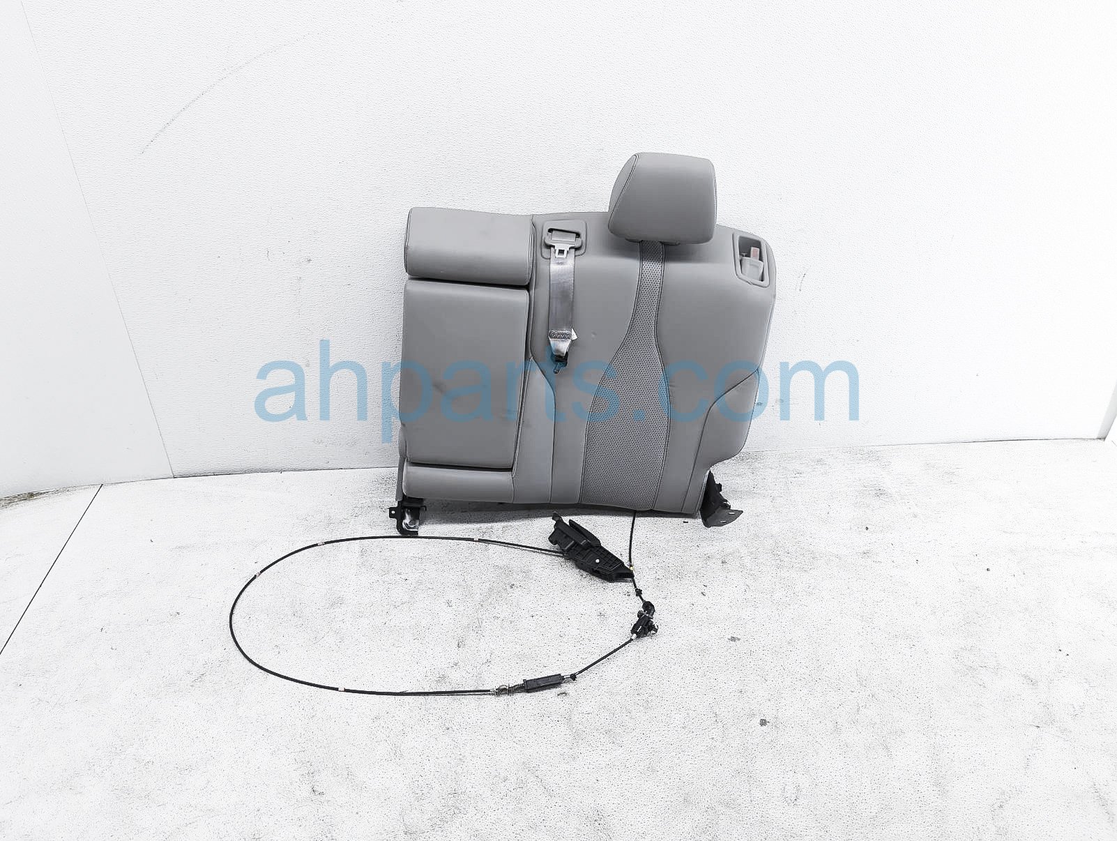 $125 Acura RR/LH TOP SEAT CUSHION - GREY LTHR $125 Acura RR/LH TOP SEAT CUSHION - GREY LTHR