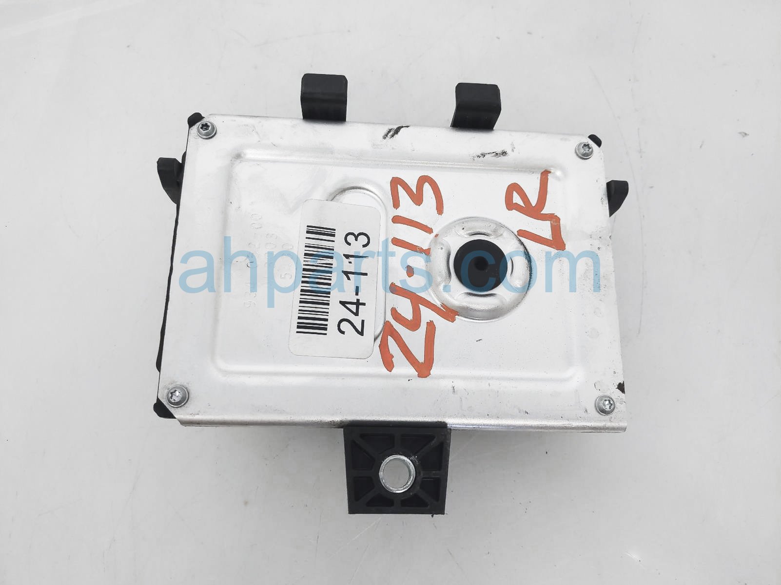 Sold 2017 Chevy Camaro Fuel Pump Control Module Unit 84084066